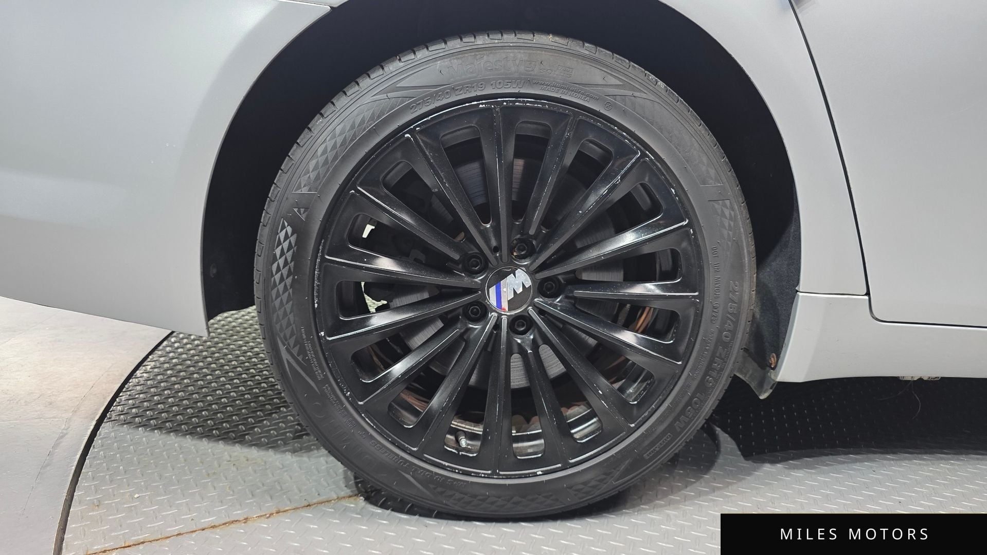 BMW 7 Series (F01) 2011 — миниатюра 5