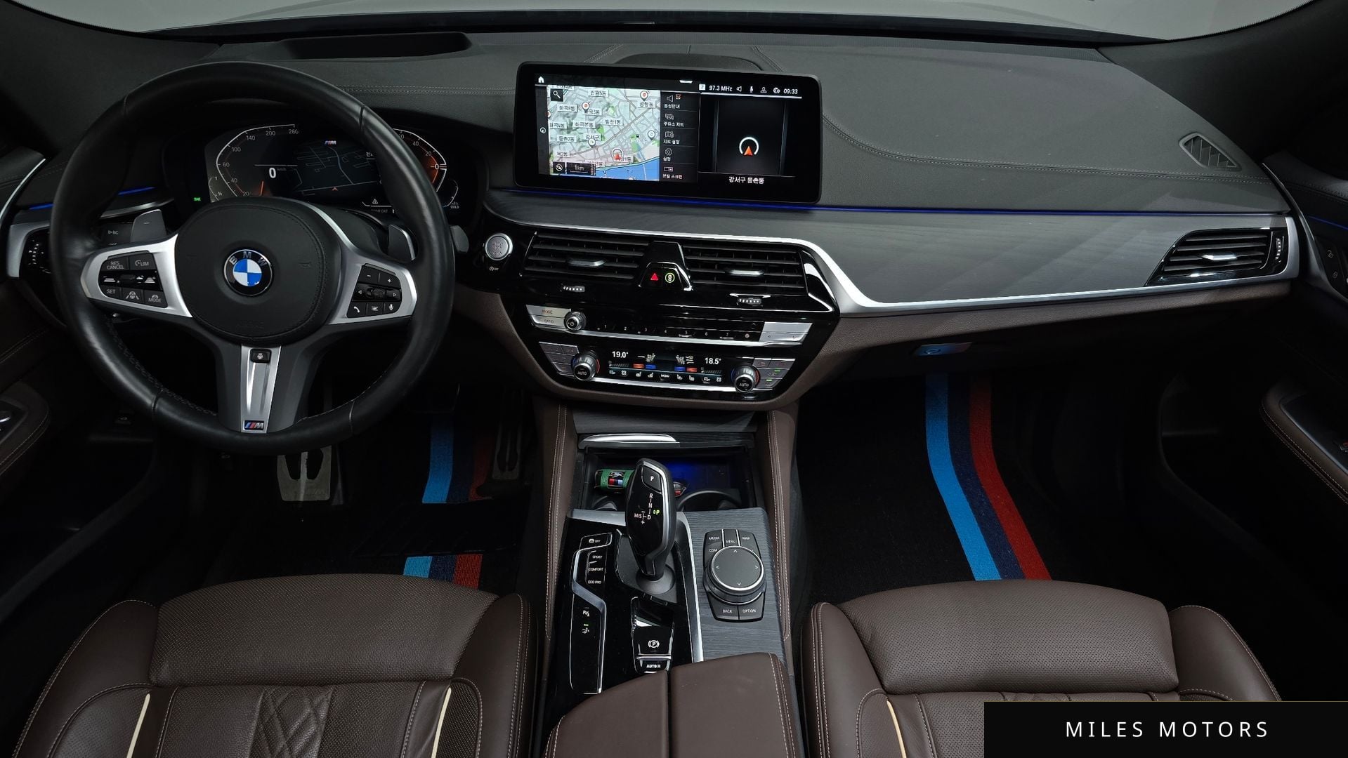 BMW 6 Series GT (G32) 2022 — миниатюра 10
