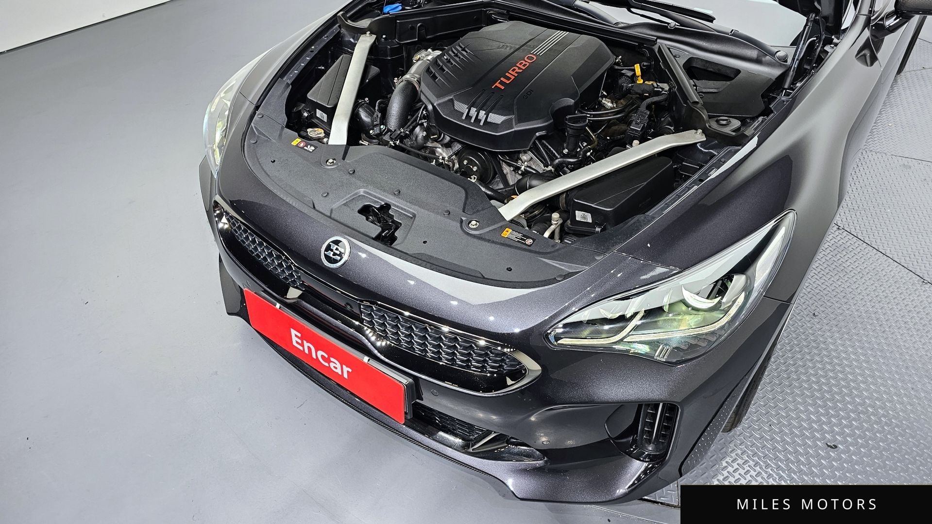 Kia Stinger 2018 — миниатюра 6