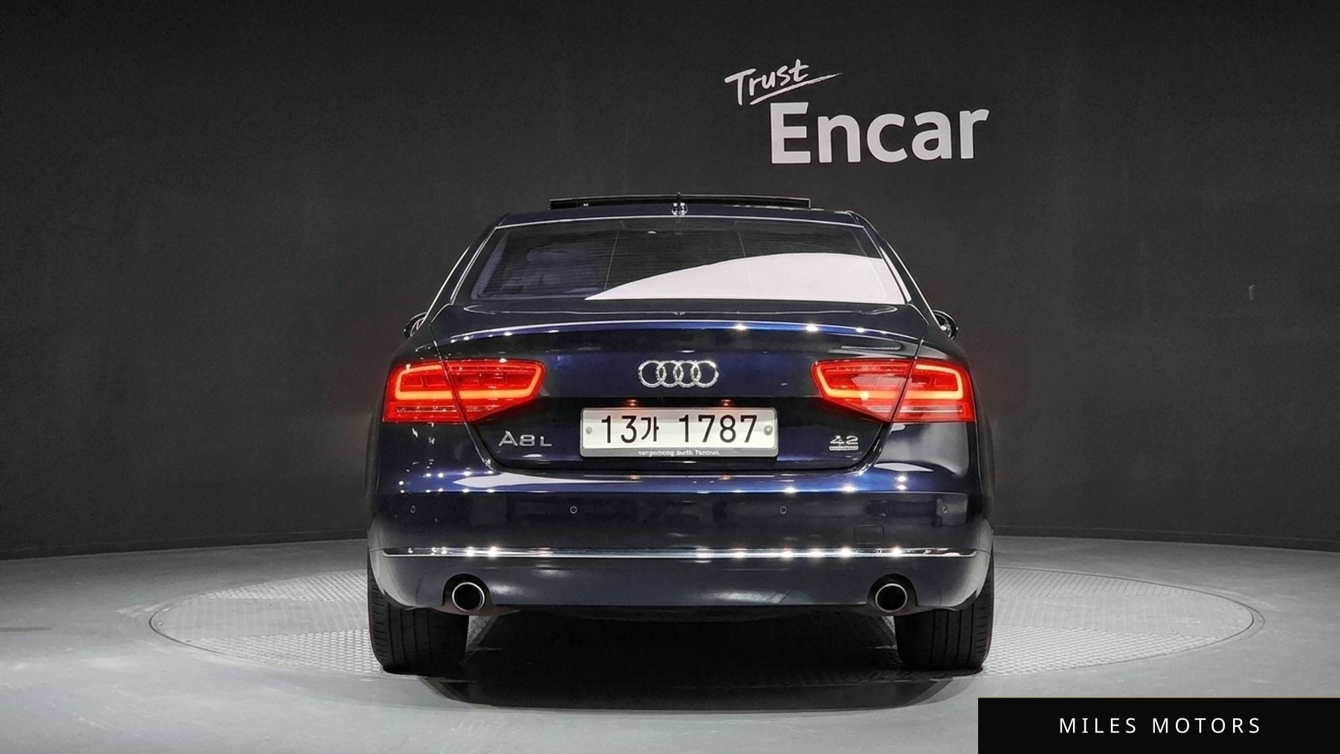 Audi A8 2012 — миниатюра 4