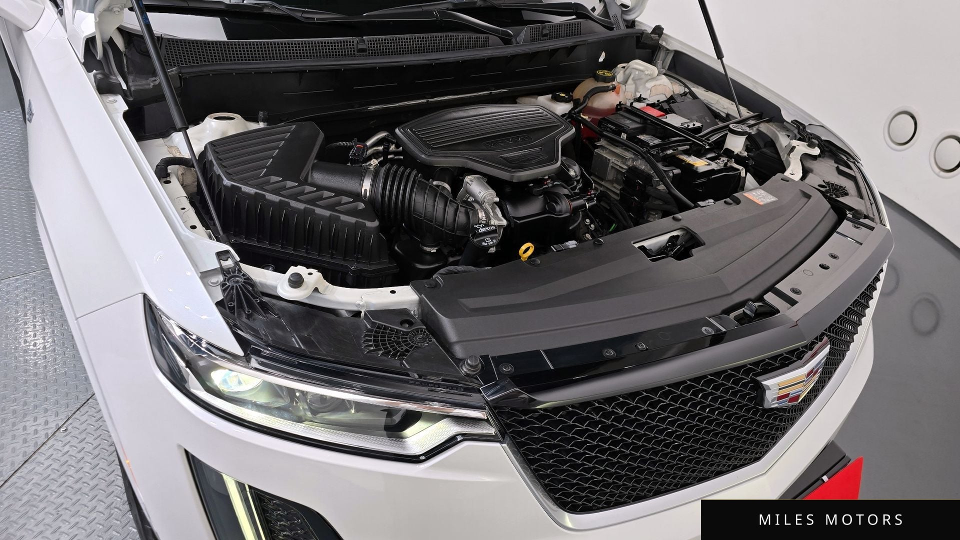 Cadillac XT6 2023 — миниатюра 6