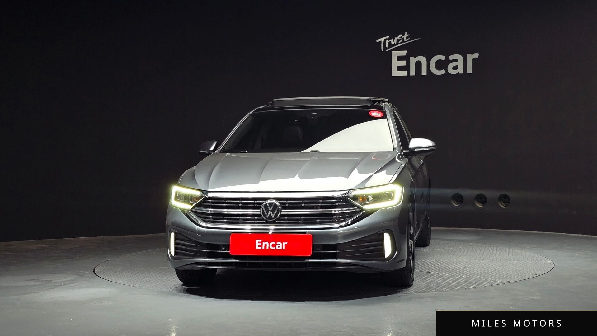 Volkswagen Jetta 2023 — миниатюра 3