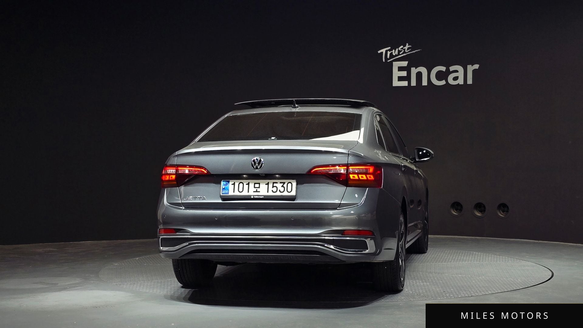 Volkswagen Jetta 2023 — миниатюра 4