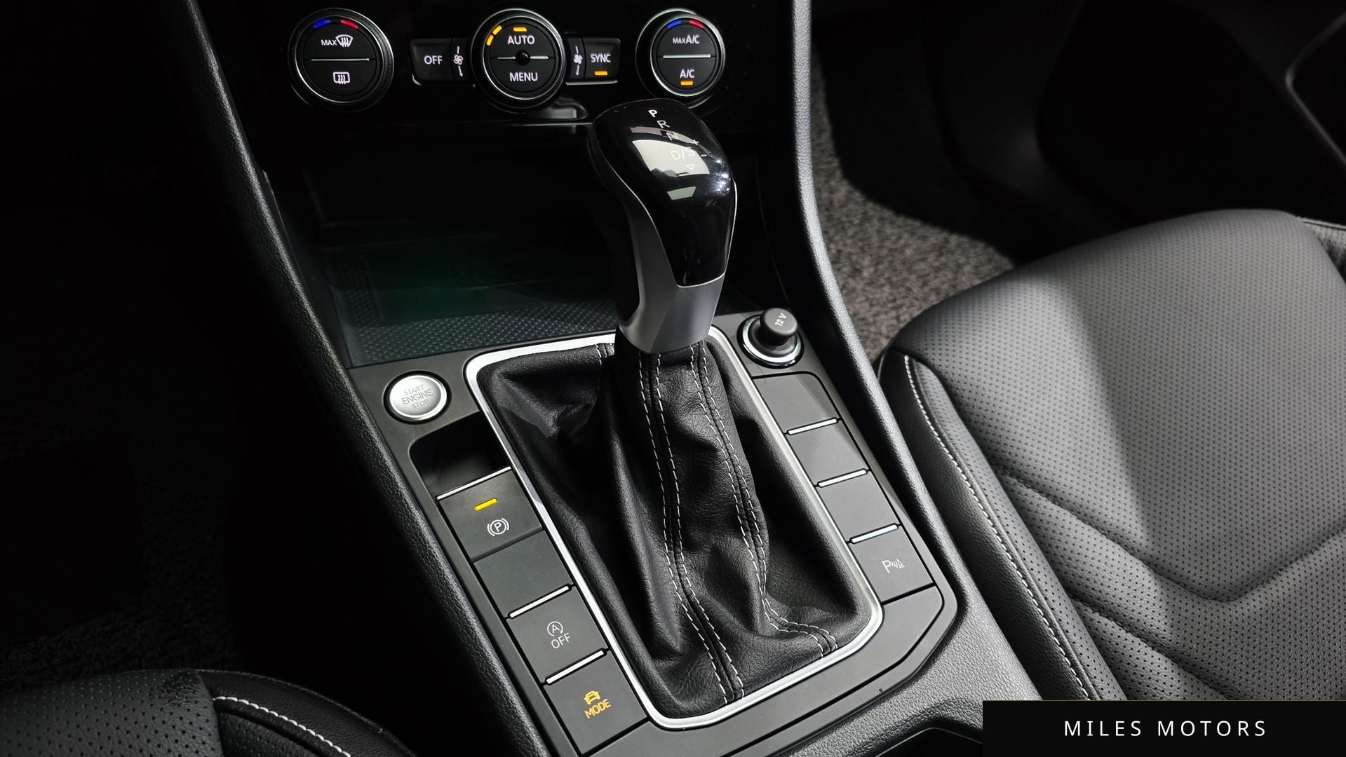 Volkswagen Jetta 2023 — миниатюра 12