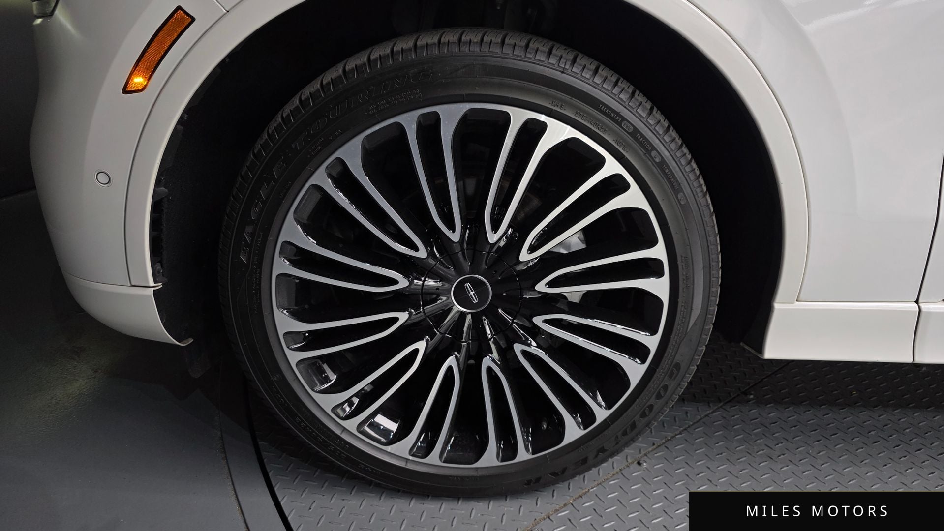 Lincoln Aviator 2021 — миниатюра 5