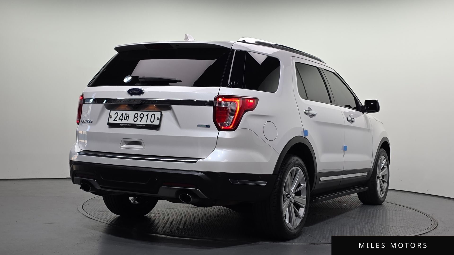 Ford Explorer 2019 — миниатюра 2