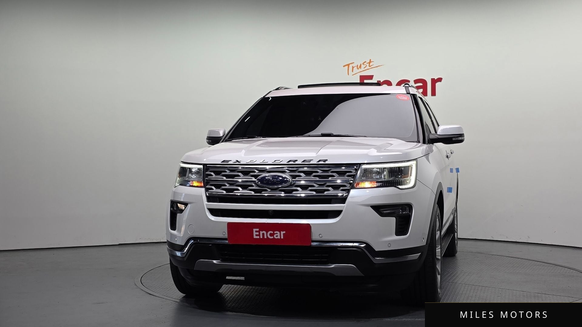 Ford Explorer 2019 — миниатюра 3
