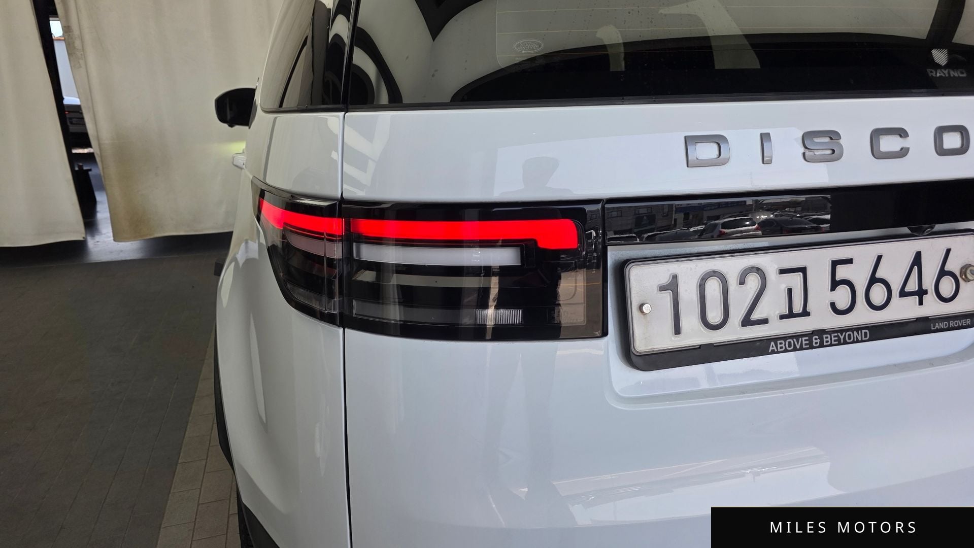 Land Rover Discovery 2019 — миниатюра 9