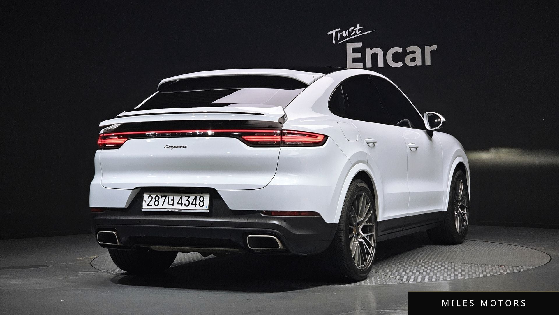 Porsche Cayenne 2020 — миниатюра 2
