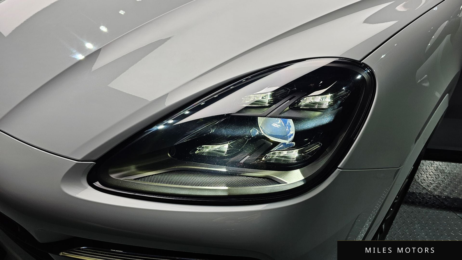 Porsche Cayenne 2020 — миниатюра 8