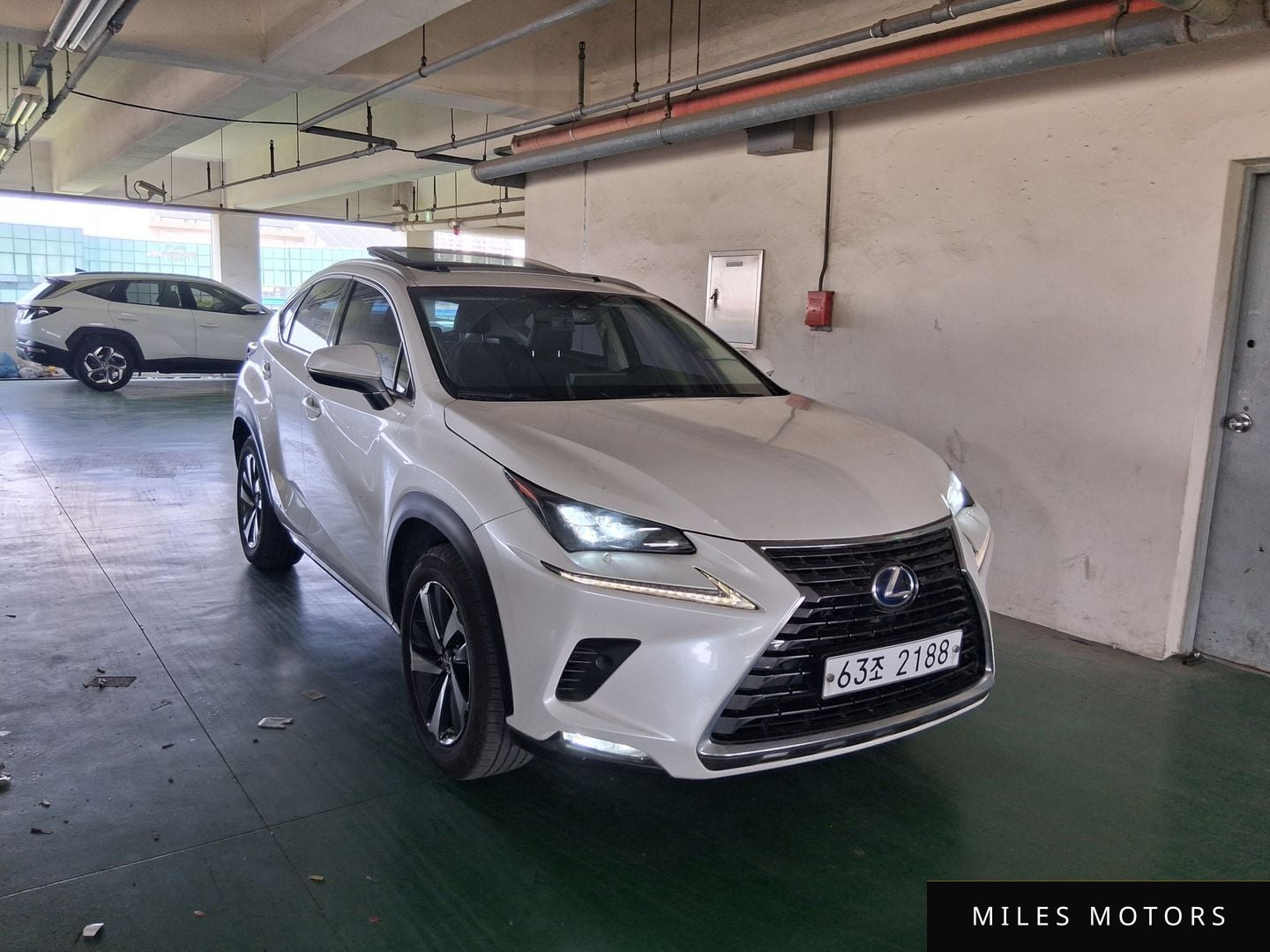 Лексус NX300h 2018 — миниатюра 2