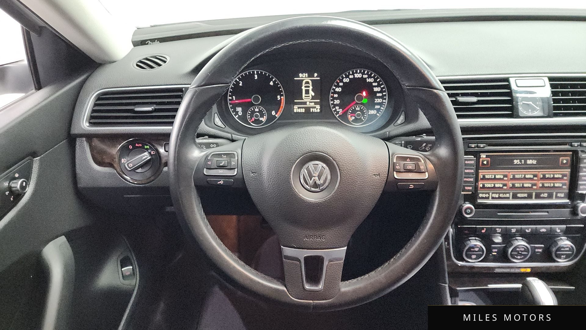 Volkswagen Passat 2015 — миниатюра 12