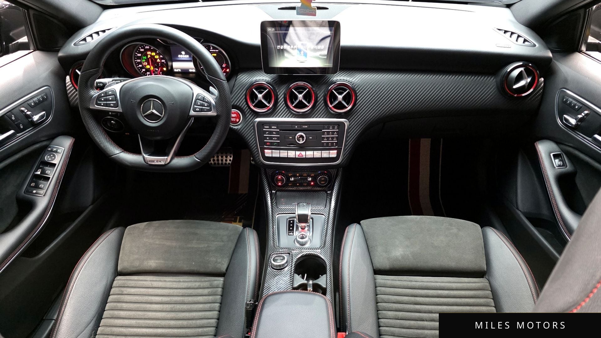 Mercedes-Benz A-Class W176 2018 — миниатюра 7