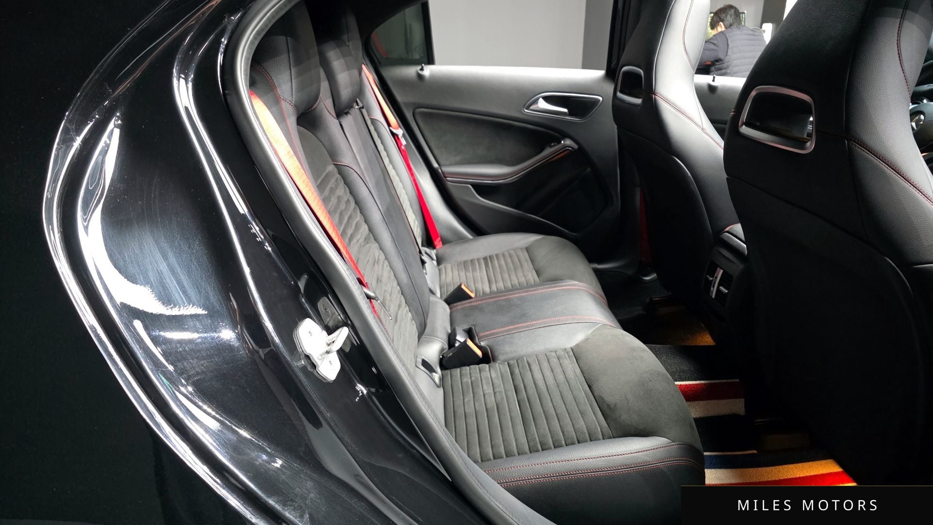 Mercedes-Benz A-Class W176 2018 — миниатюра 12