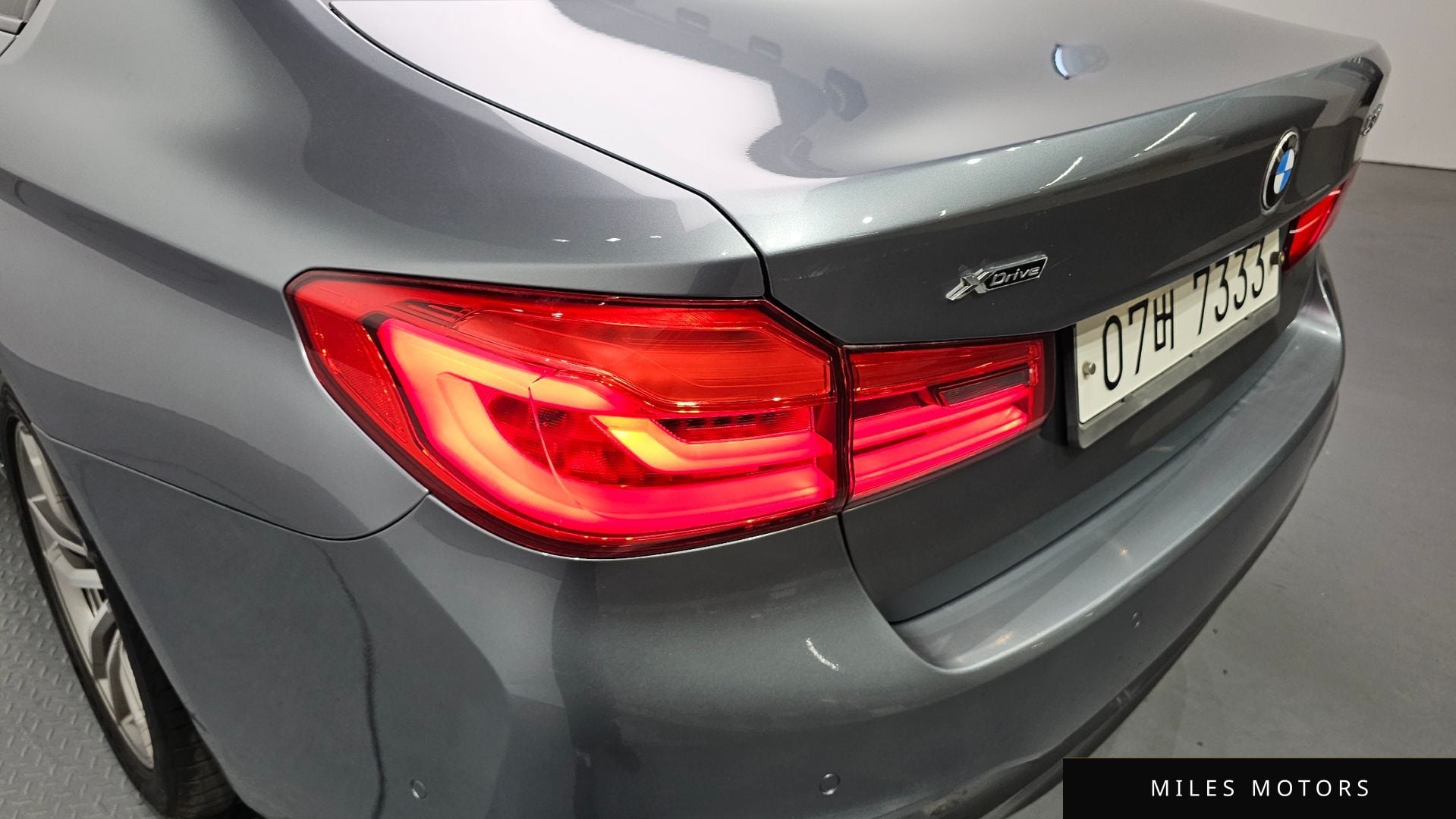 BMW 5 Series (G30) 2017 — миниатюра 9