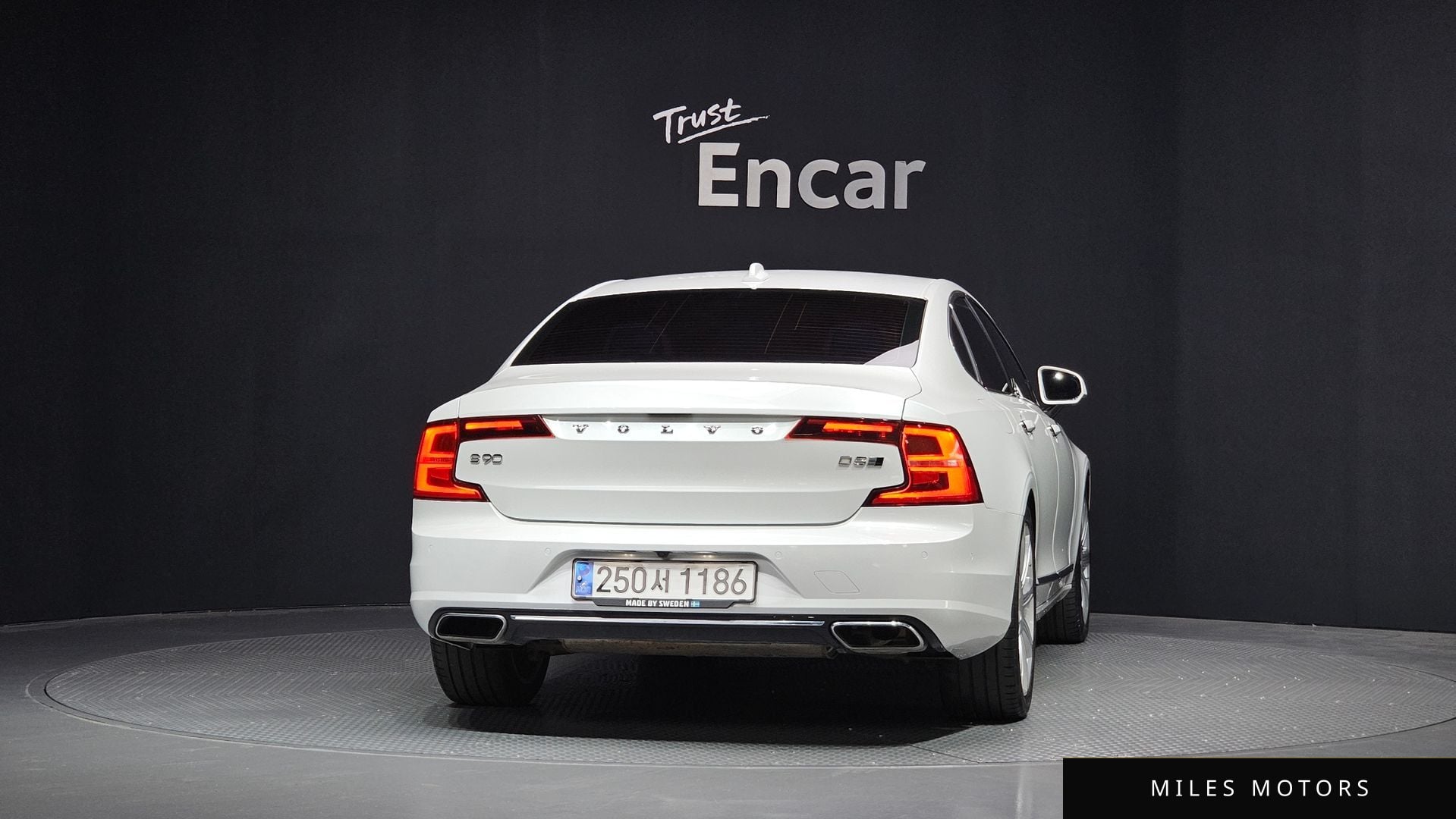 Volvo S90 2017 — миниатюра 4