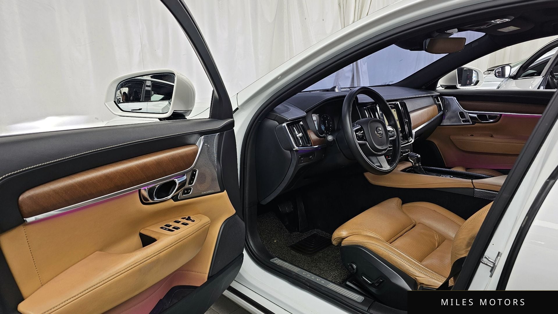 Volvo S90 2017 — миниатюра 10