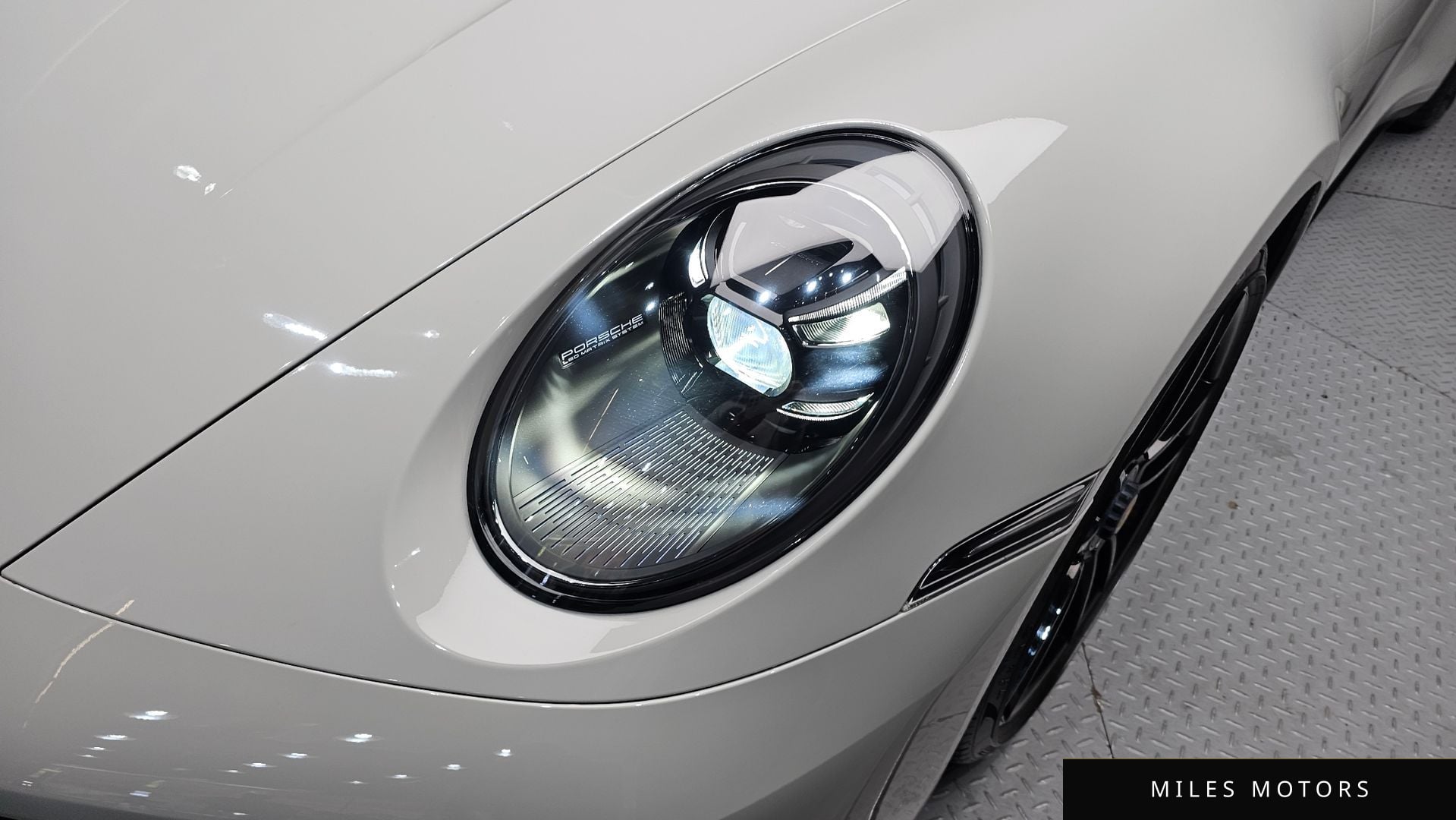 Porsche 911 (992) 2023 — миниатюра 8