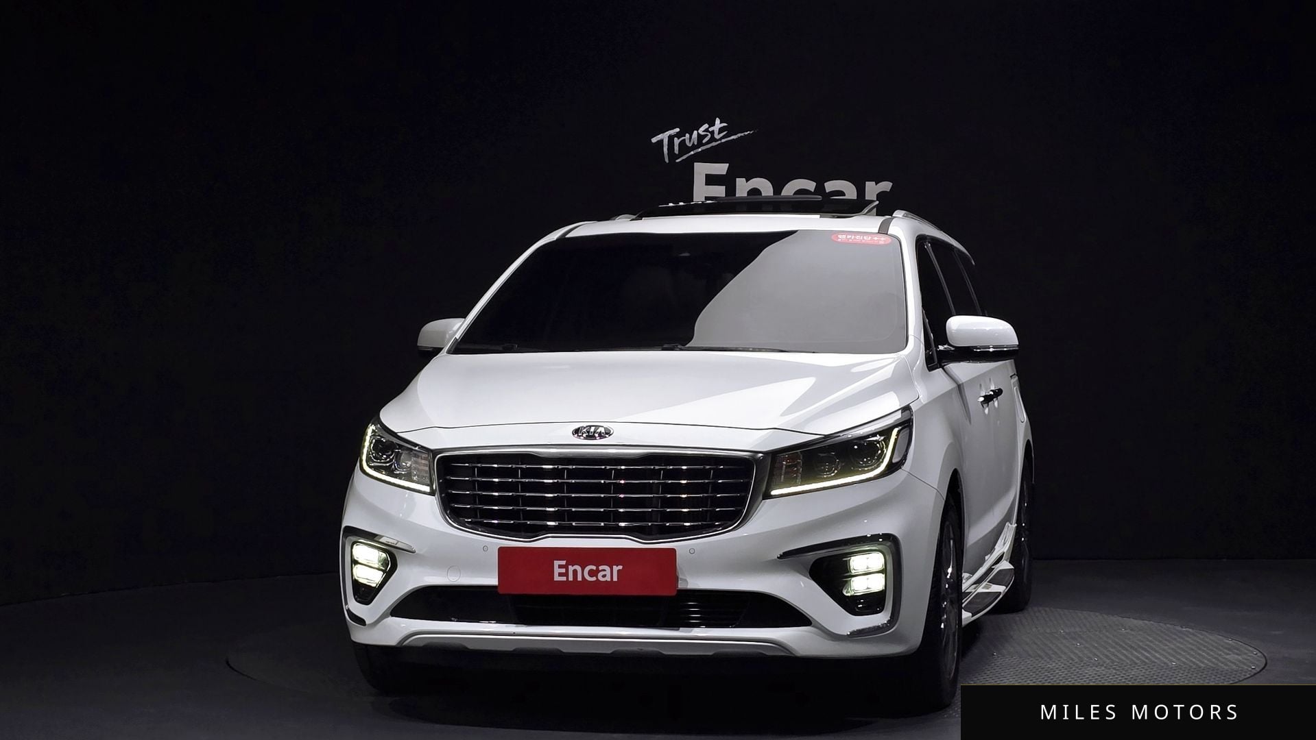 Kia Canival 2019 — миниатюра 2