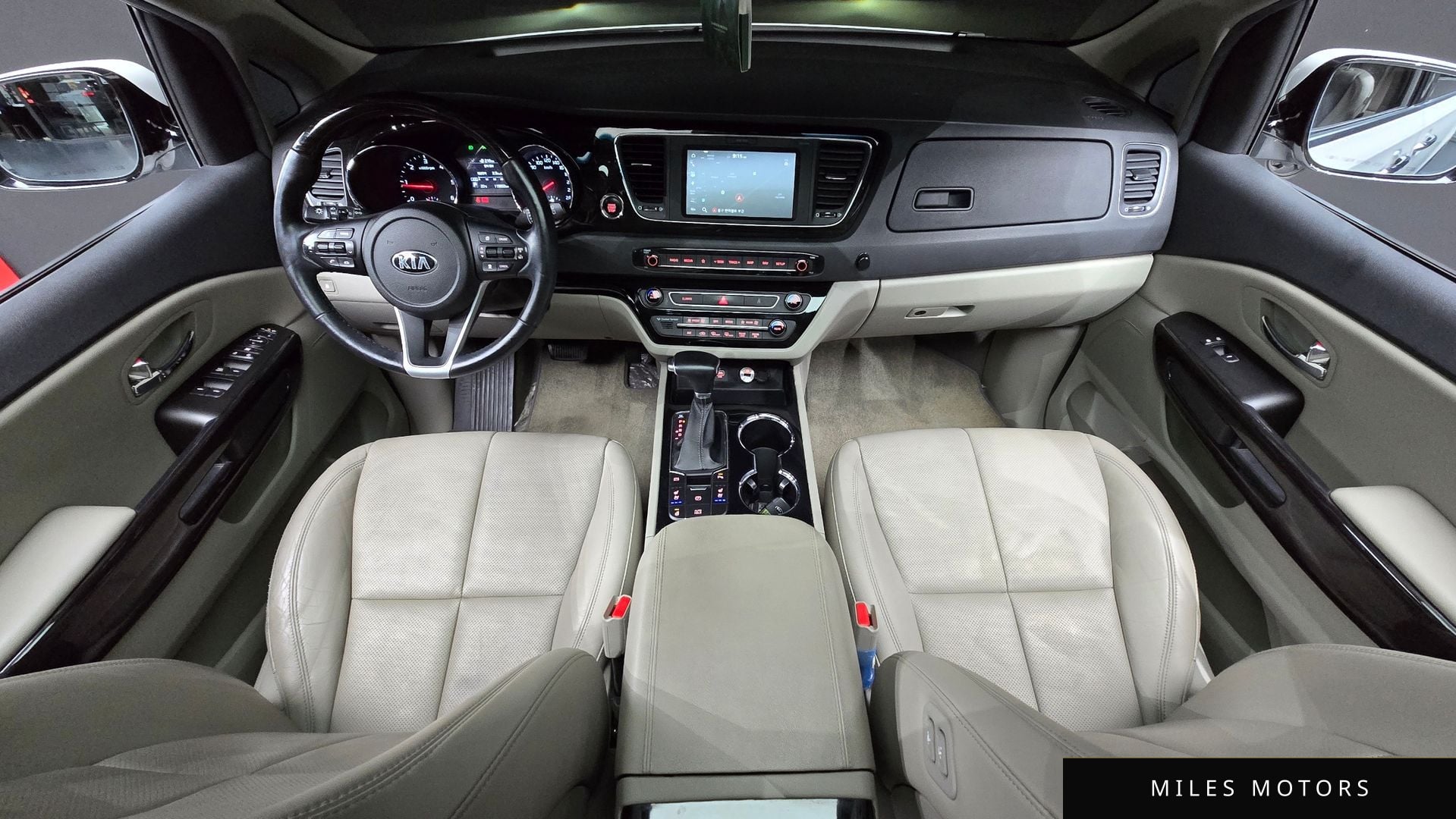 Kia Canival 2019 — миниатюра 9