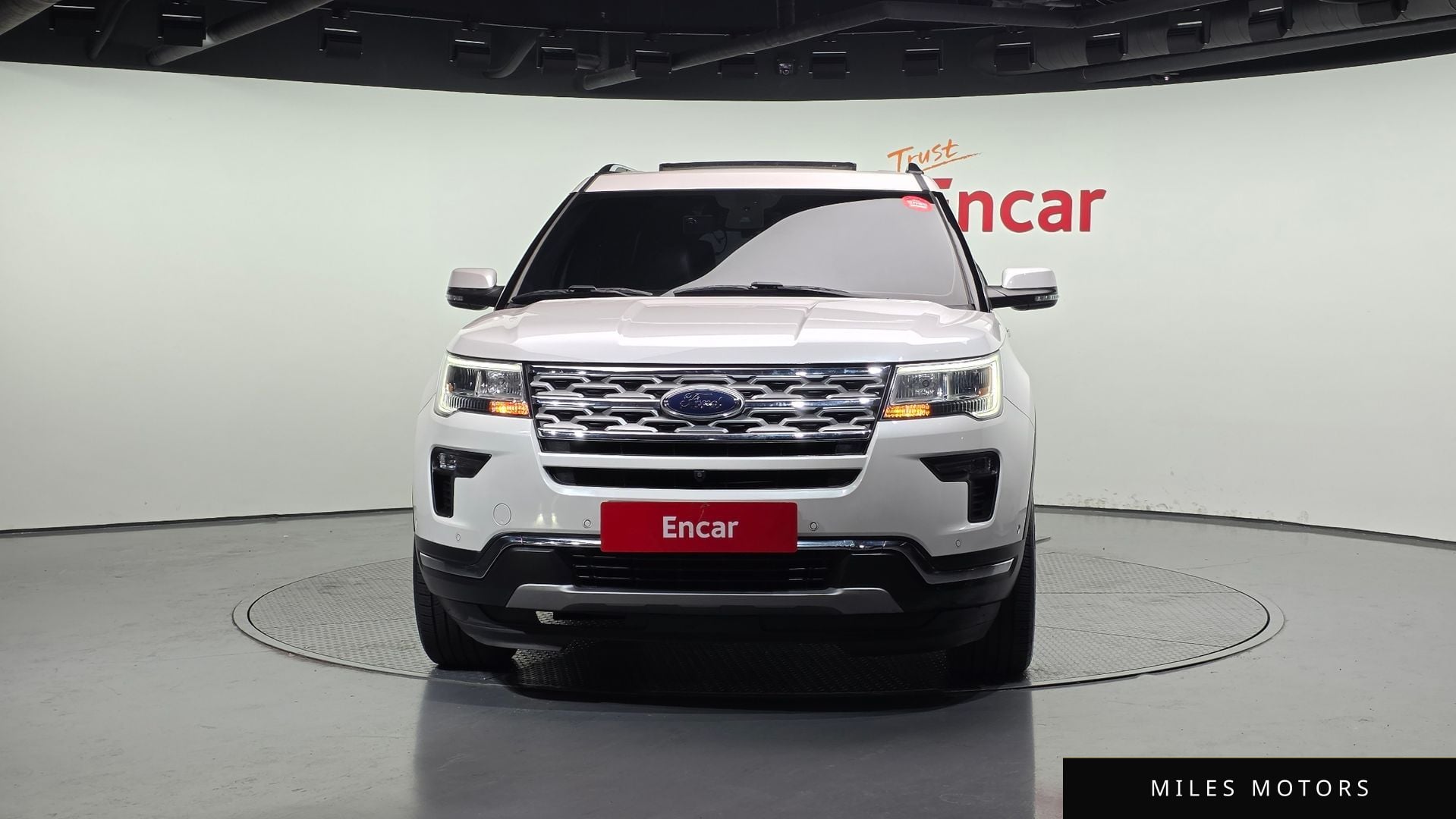 Ford Explorer 2019 — миниатюра 3