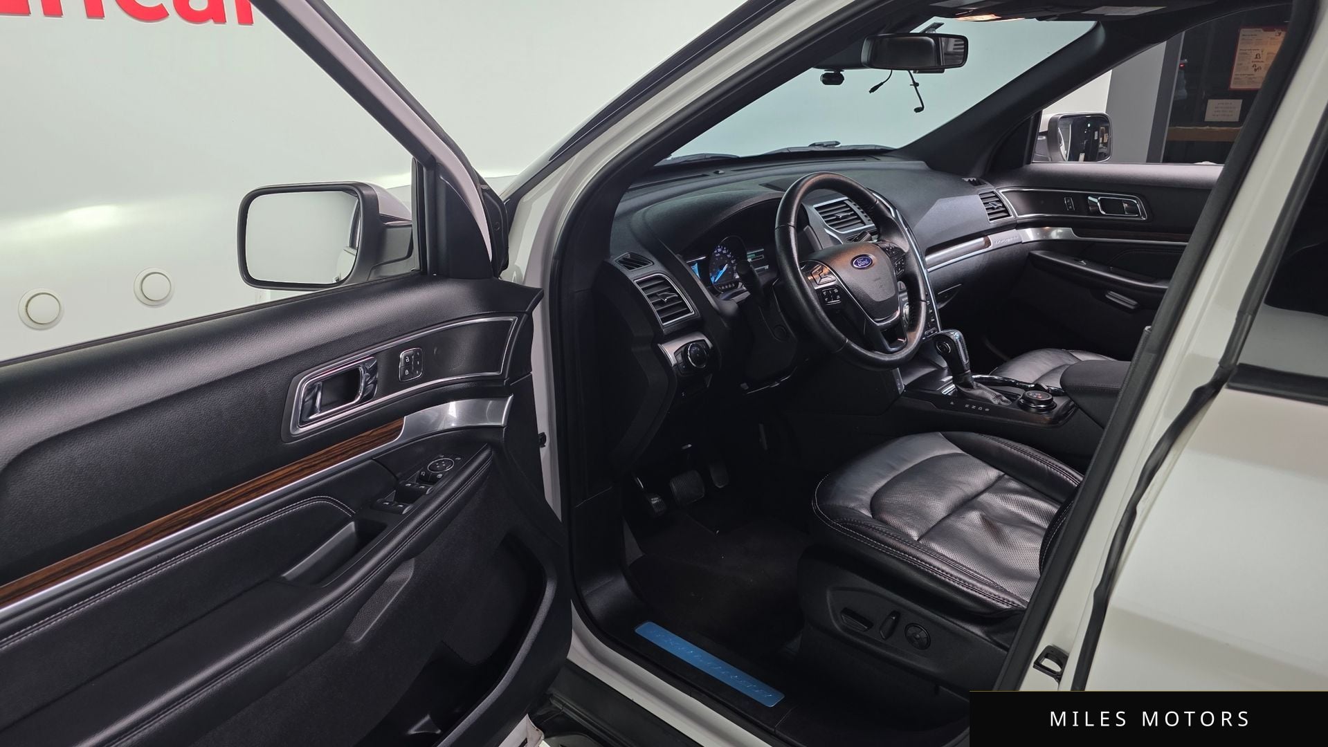 Ford Explorer 2019 — миниатюра 10