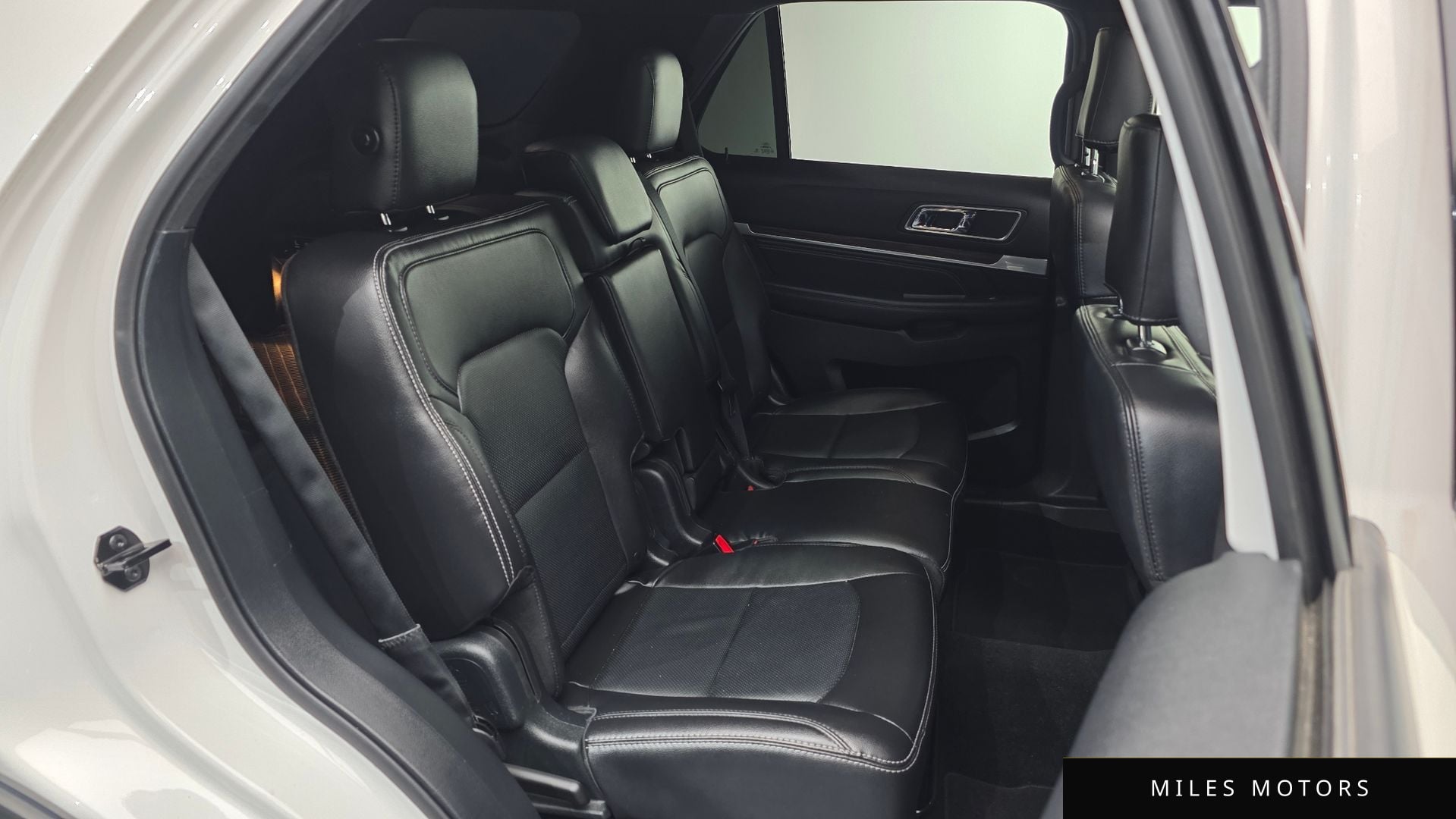 Ford Explorer 2019 — миниатюра 11