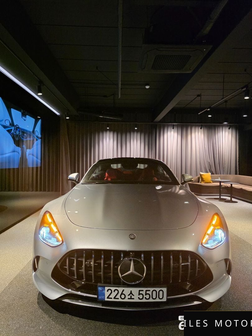 Mercedes-Benz AMG GT C192 2025 — миниатюра 6
