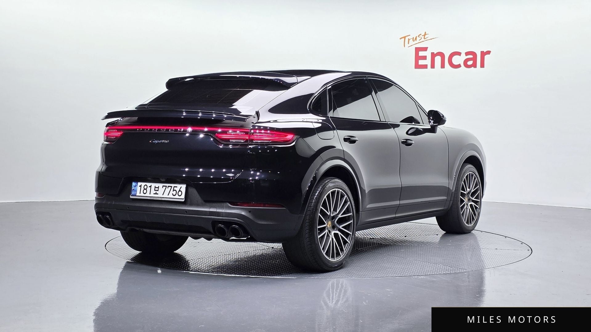 Porsche Cayenne 2020 — миниатюра 2