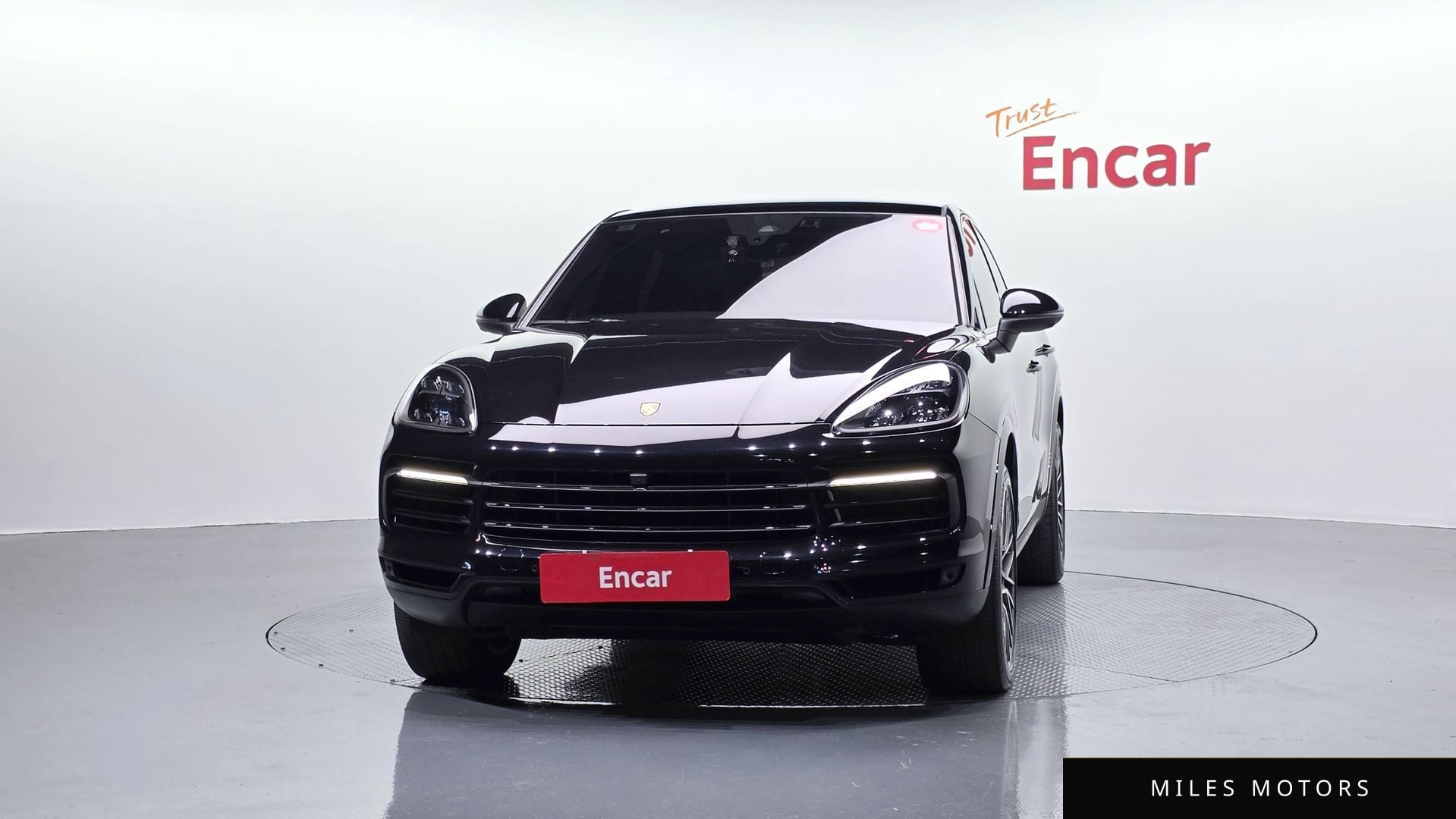 Porsche Cayenne 2020 — миниатюра 3