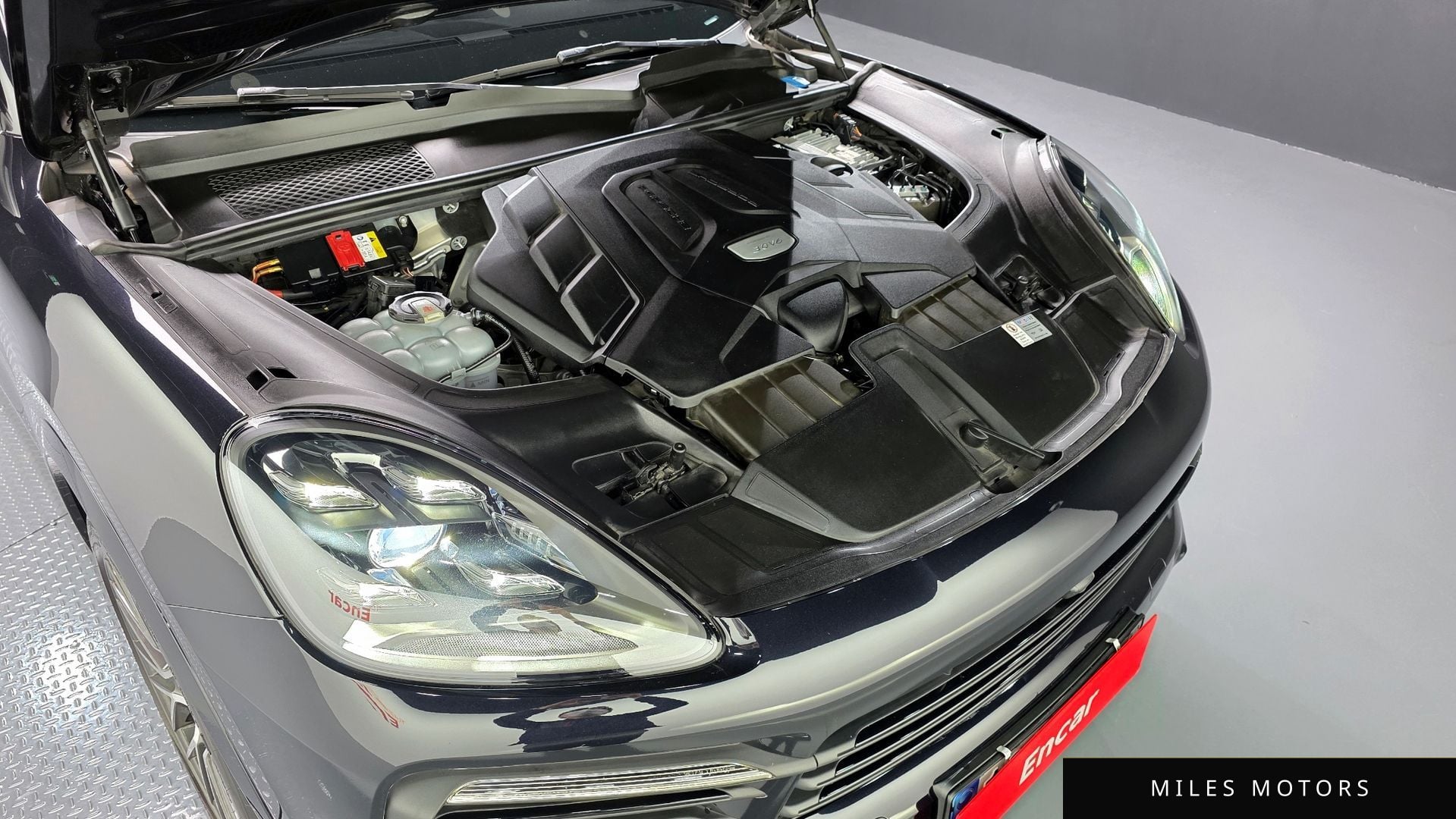 Porsche Cayenne 2020 — миниатюра 6