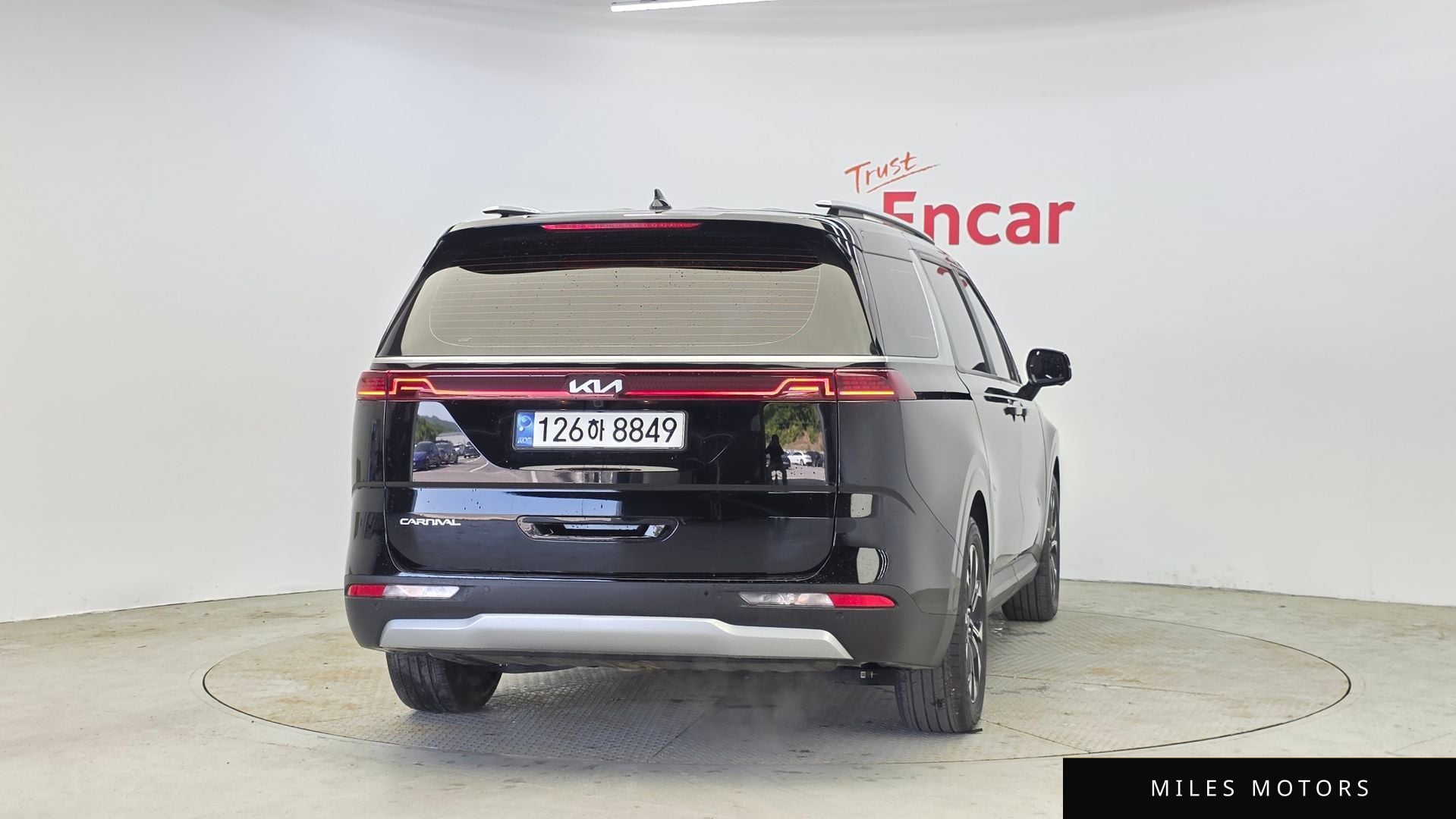 Kia Carnival 2023 — миниатюра 4