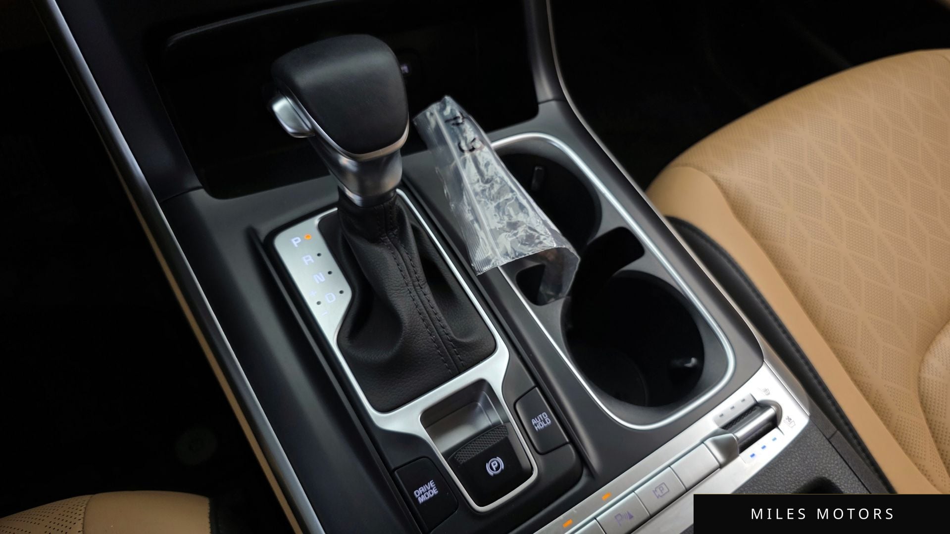 Kia Carnival 2023 — миниатюра 12