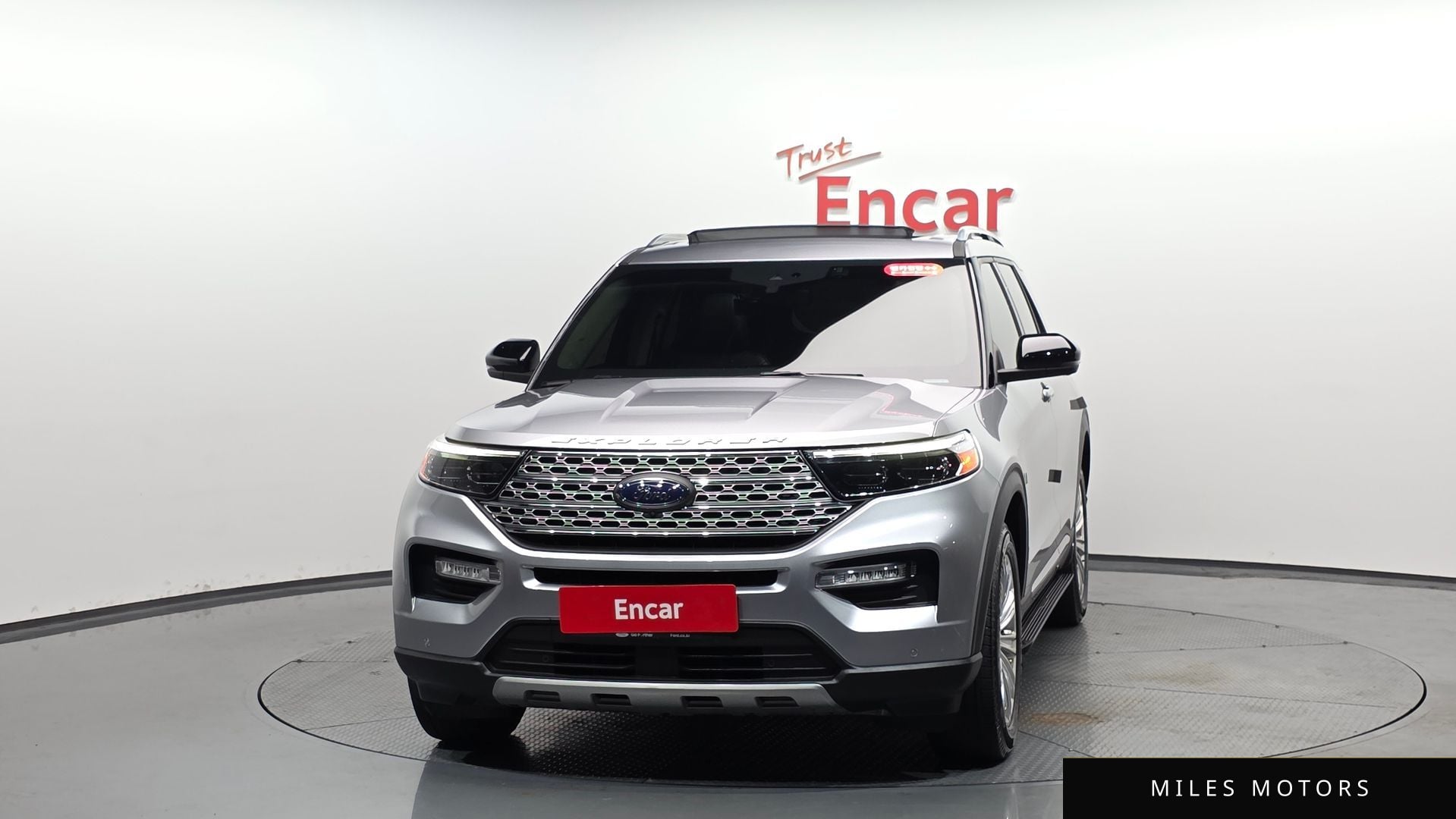 Ford Explorer 2020 — миниатюра 2