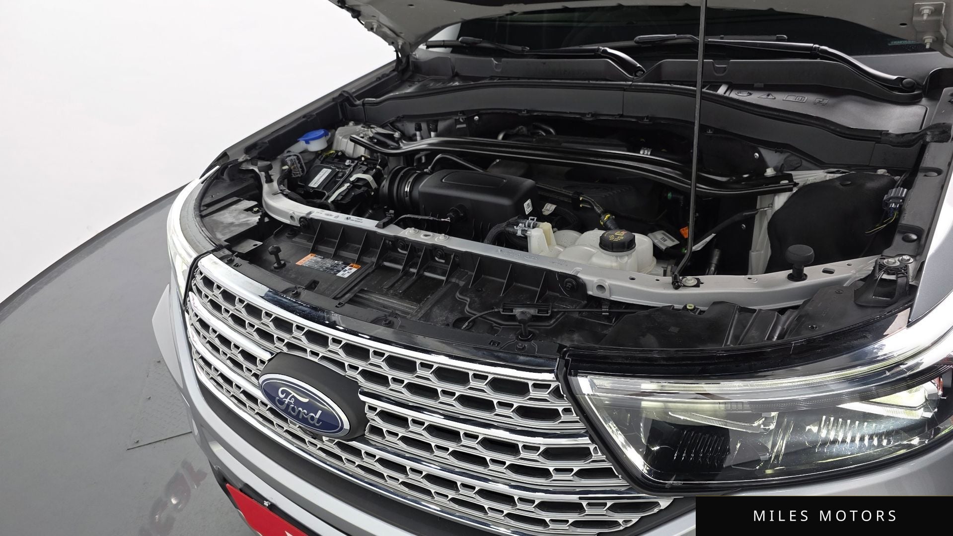 Ford Explorer 2020 — миниатюра 5