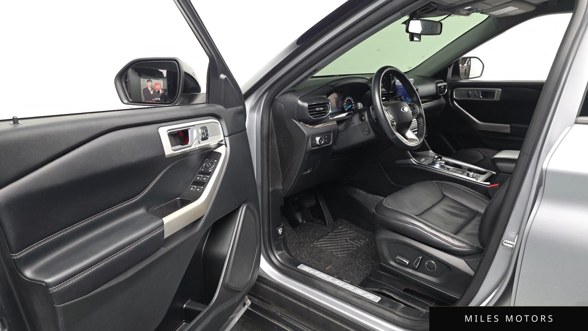 Ford Explorer 2020 — миниатюра 12
