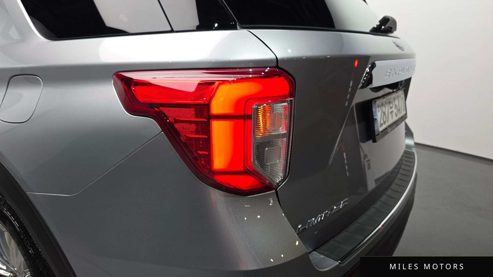 Ford Explorer 2020 — миниатюра 8