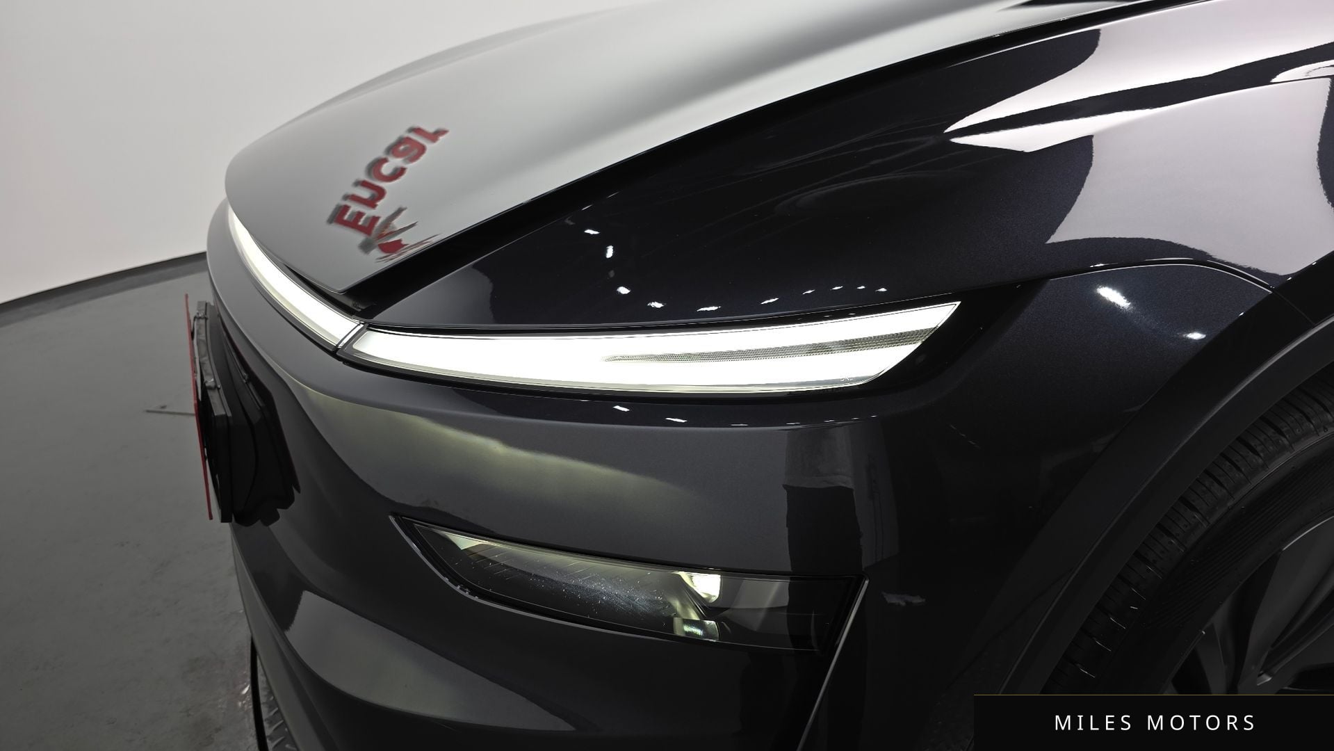 Tesla Model Y 2025 — миниатюра 7