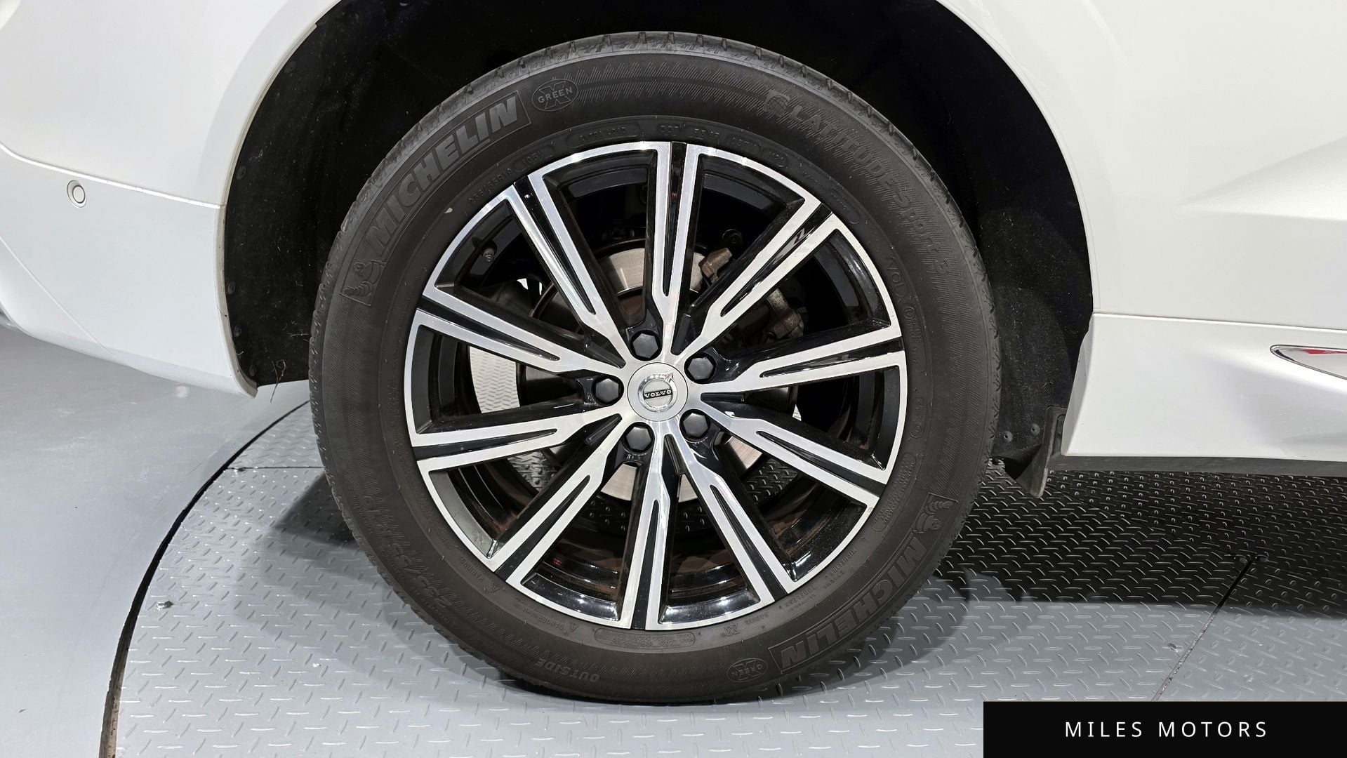 Volvo XC60 2021 — миниатюра 4