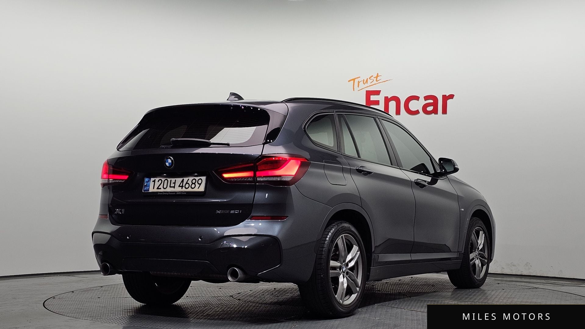 BMW X1 (F48) 2021 — миниатюра 2