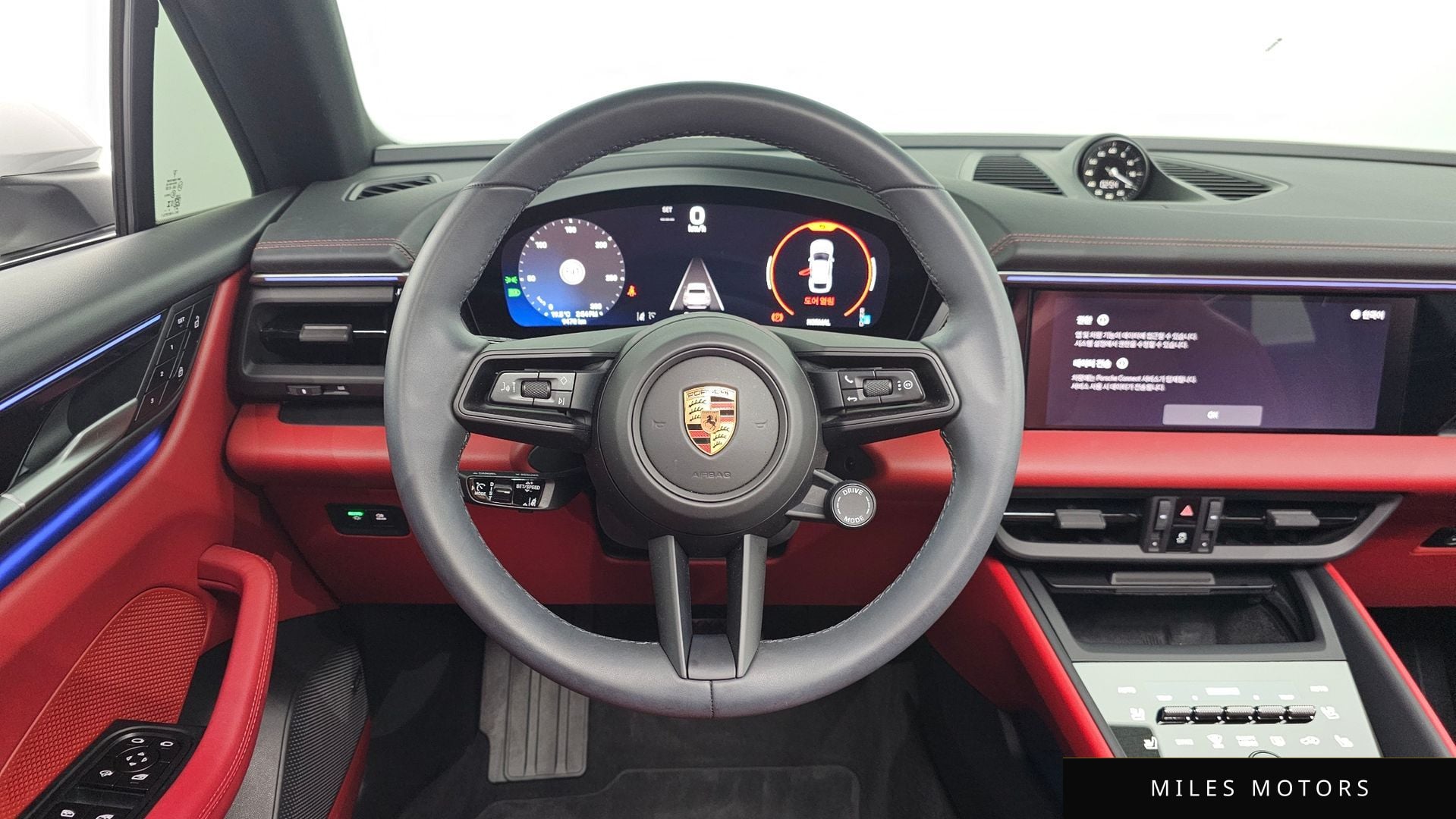 Porsche Macan 2025 — миниатюра 12