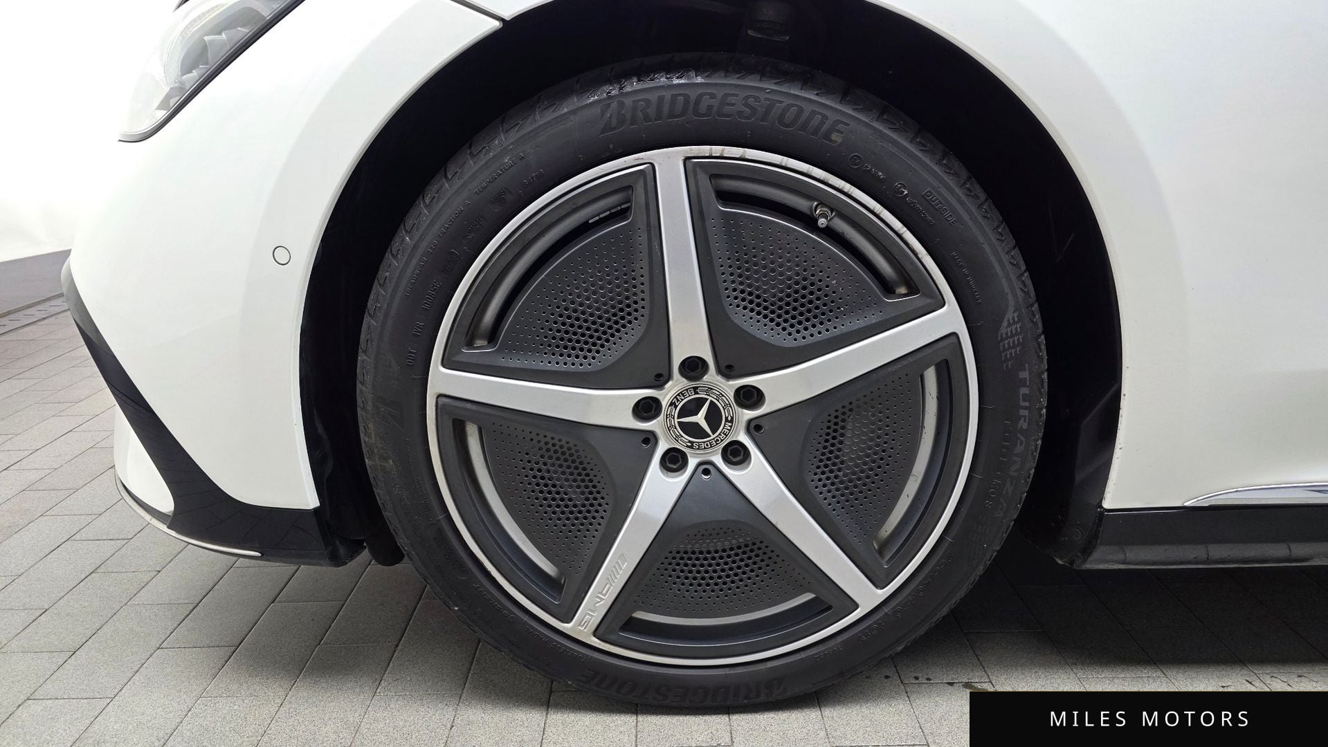 Mercedes-Benz EQE V295 2023 — миниатюра 5