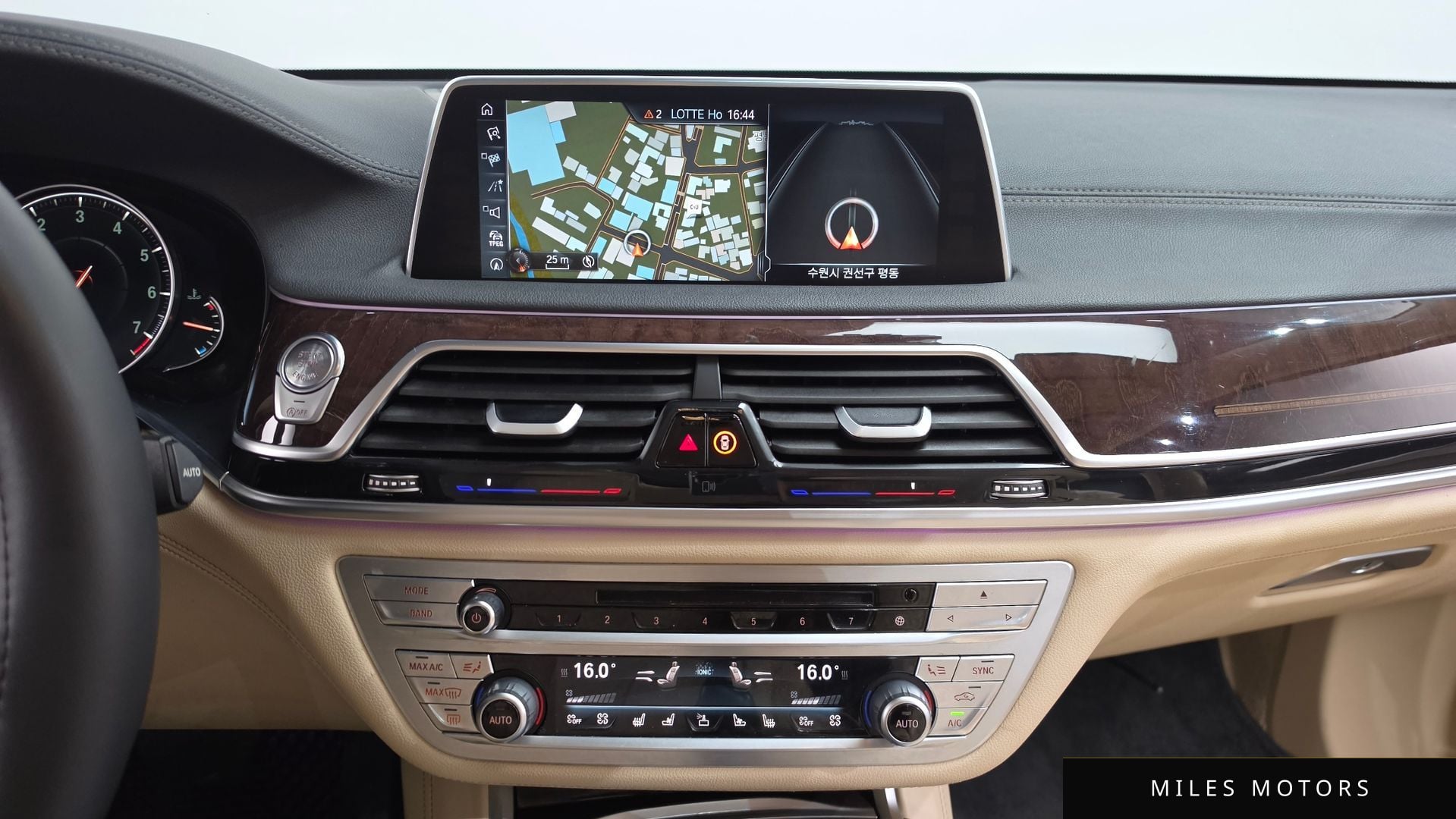 BMW 7 Series (G11) 2016 — миниатюра 12