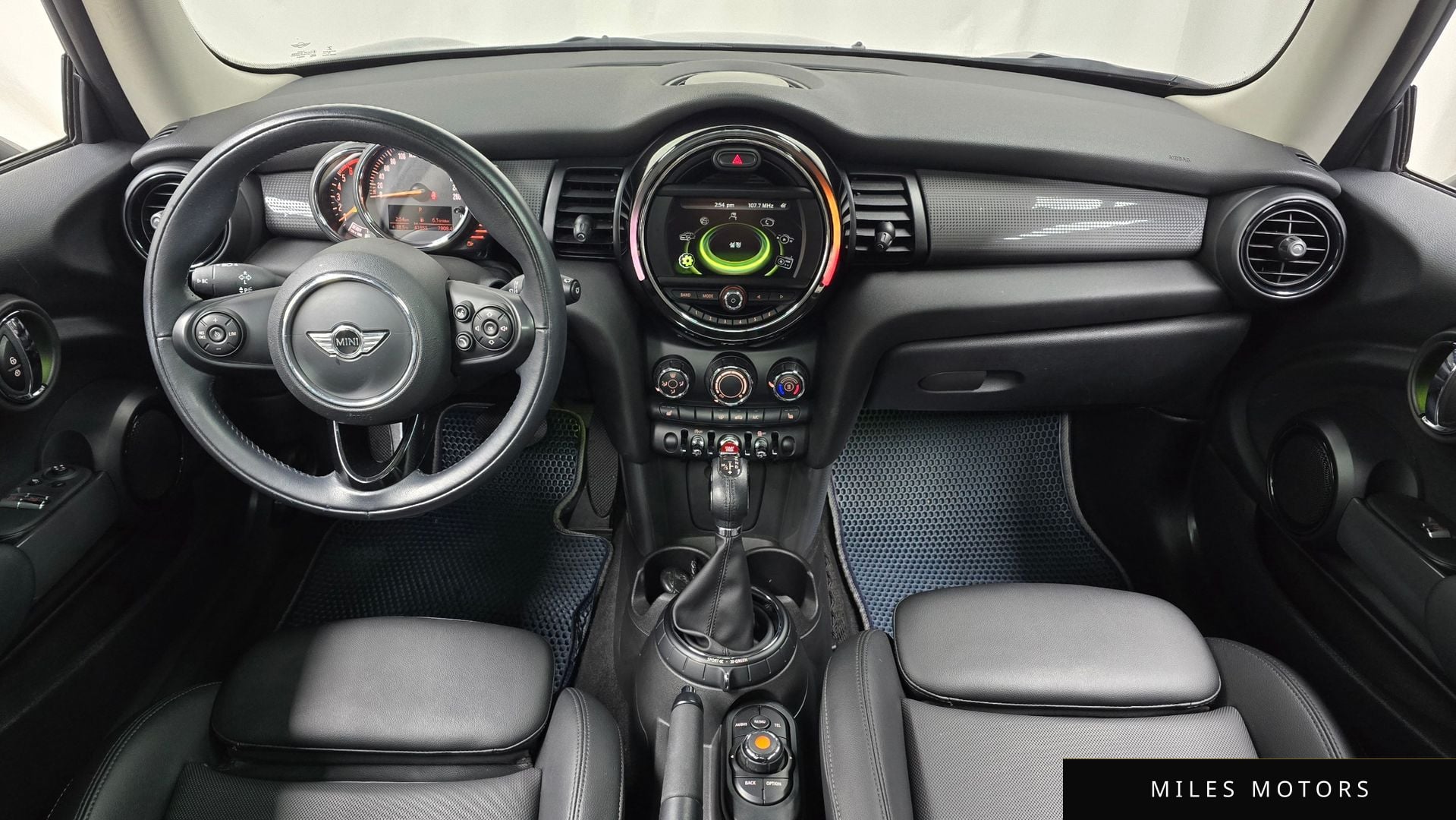 MINI Cooper D 2016 — миниатюра 7