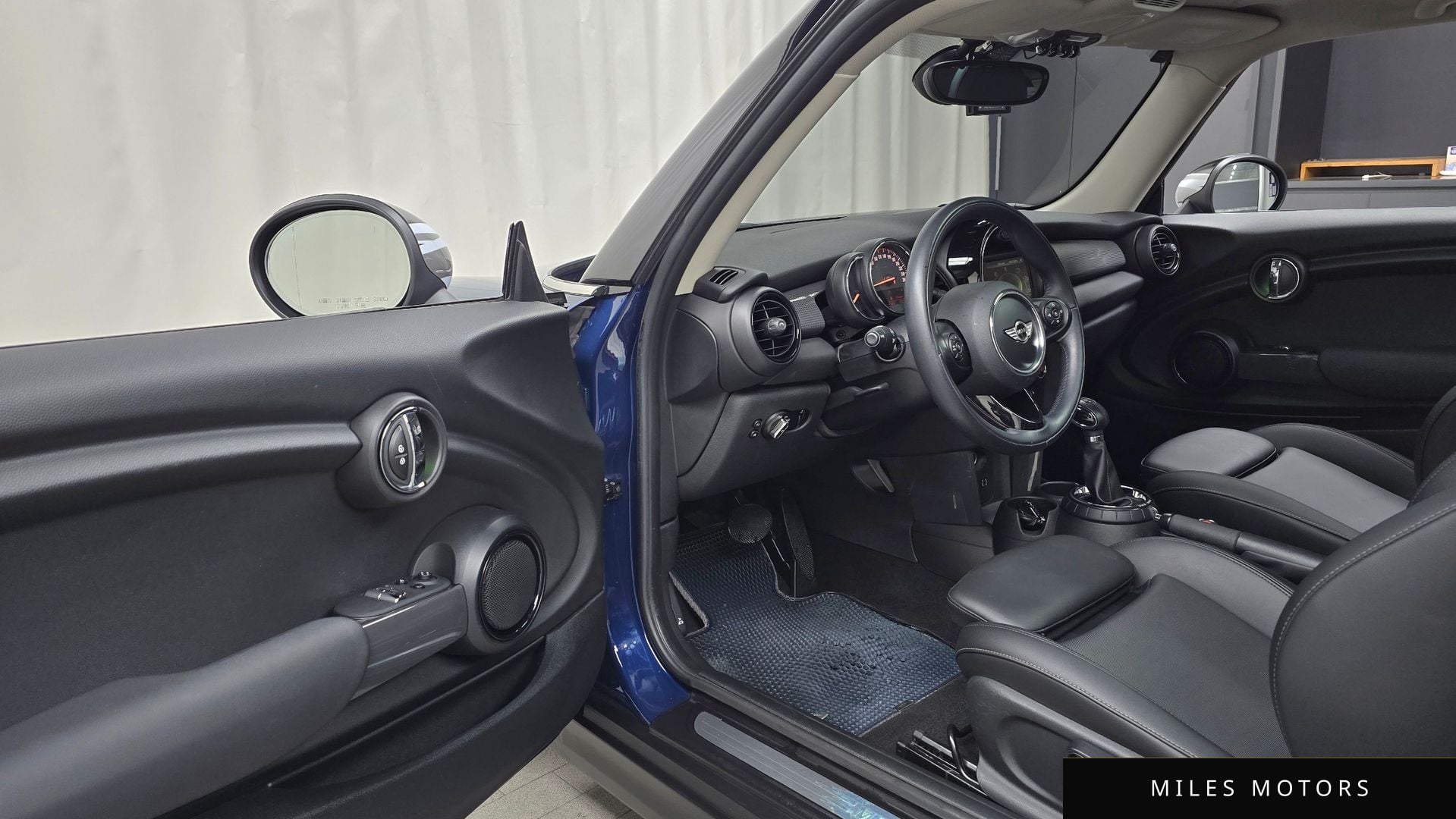 MINI Cooper D 2016 — миниатюра 10