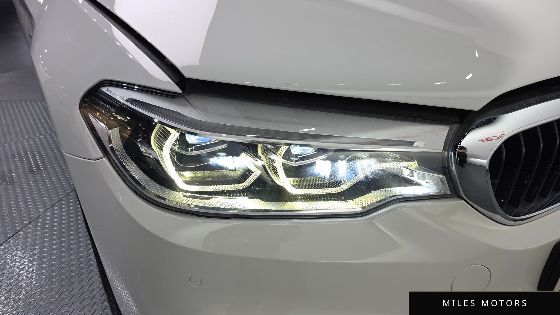 BMW 5 Series (G30) 2018 — миниатюра 8