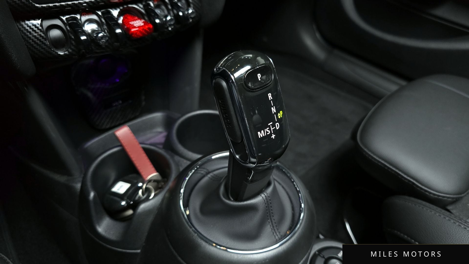 MINI Cooper 2021 — миниатюра 12