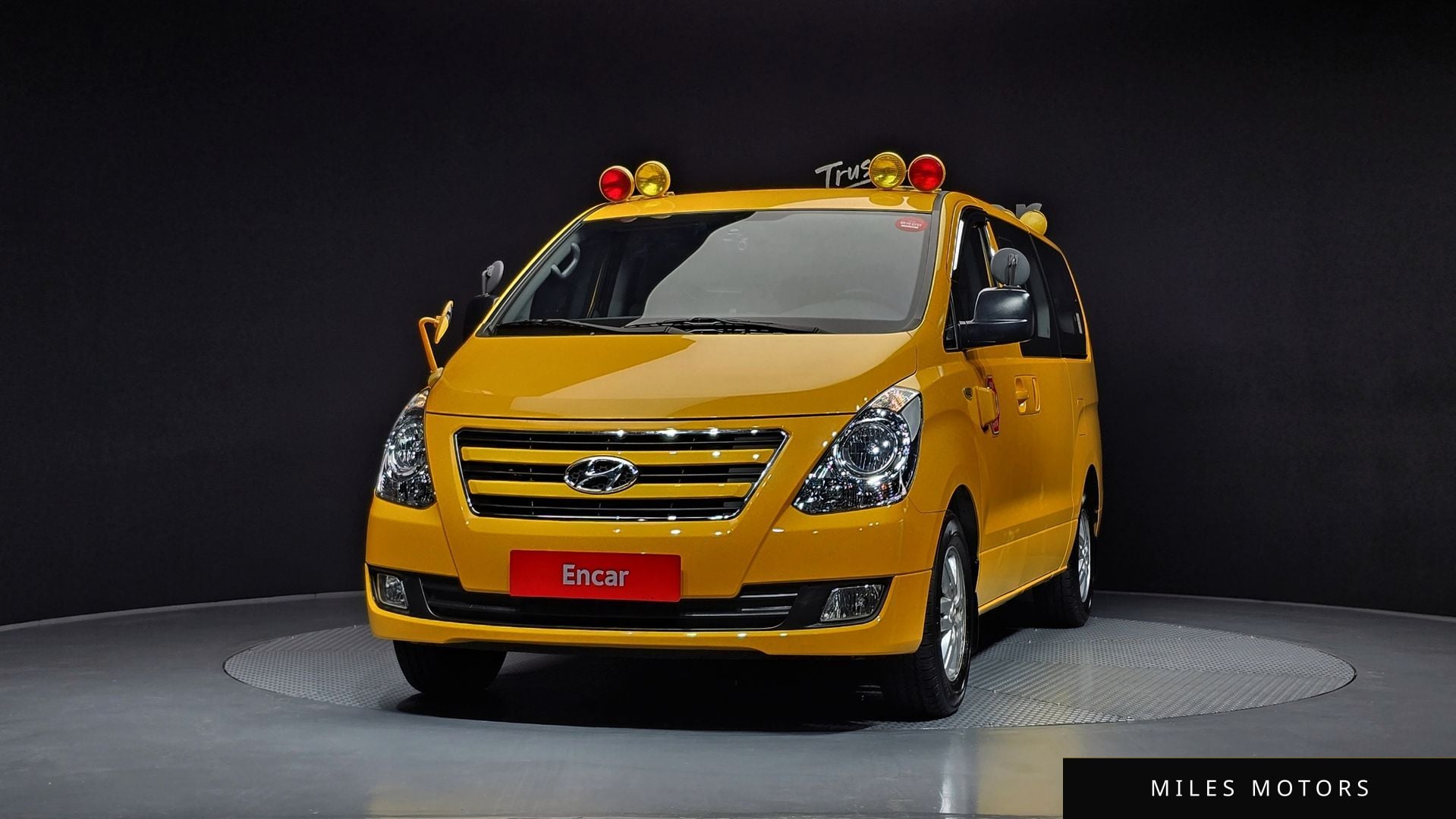 Hyundai Starex 2017 — миниатюра 3