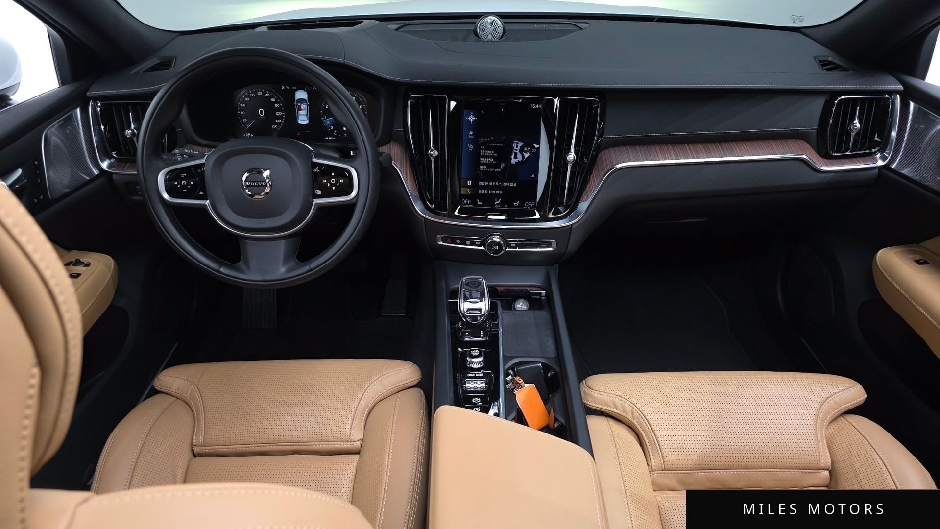 Volvo S60 2021 — миниатюра 10