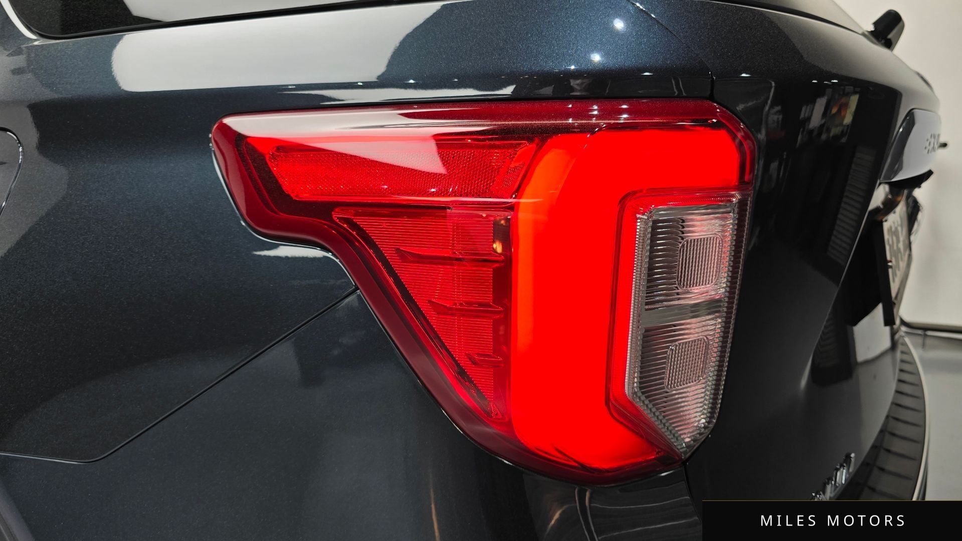 Ford Explorer 2022 — миниатюра 9